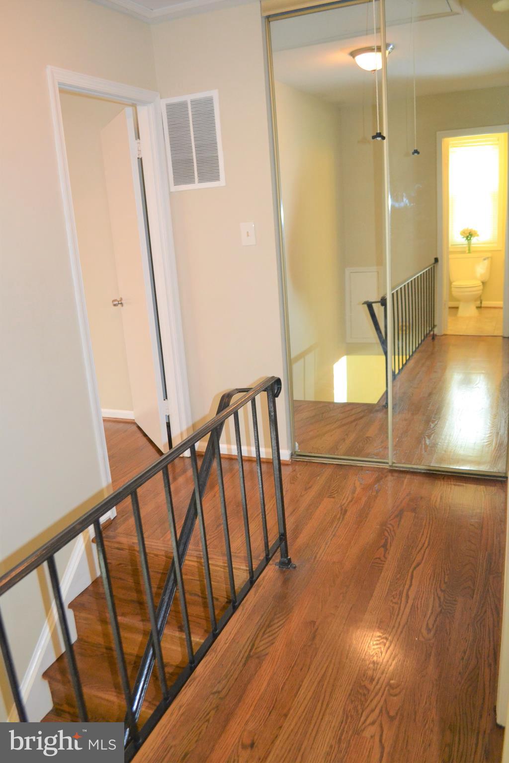 LAKEPOINTE - Residential Lease