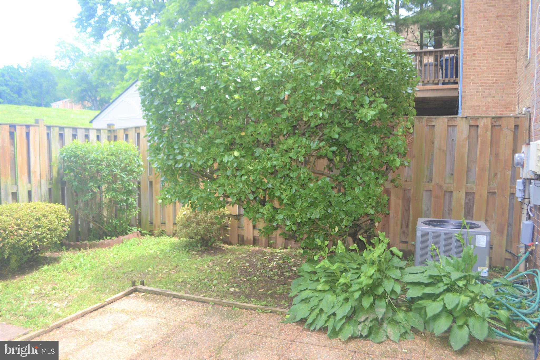 LAKEPOINTE - Residential Lease