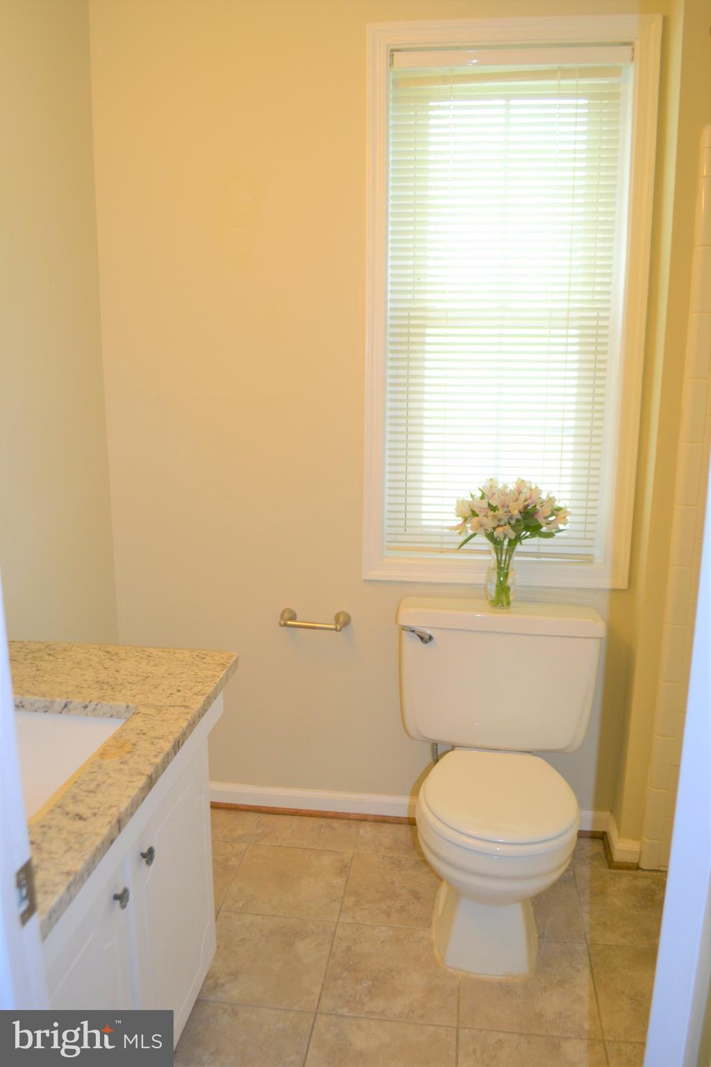 LAKEPOINTE - Residential Lease