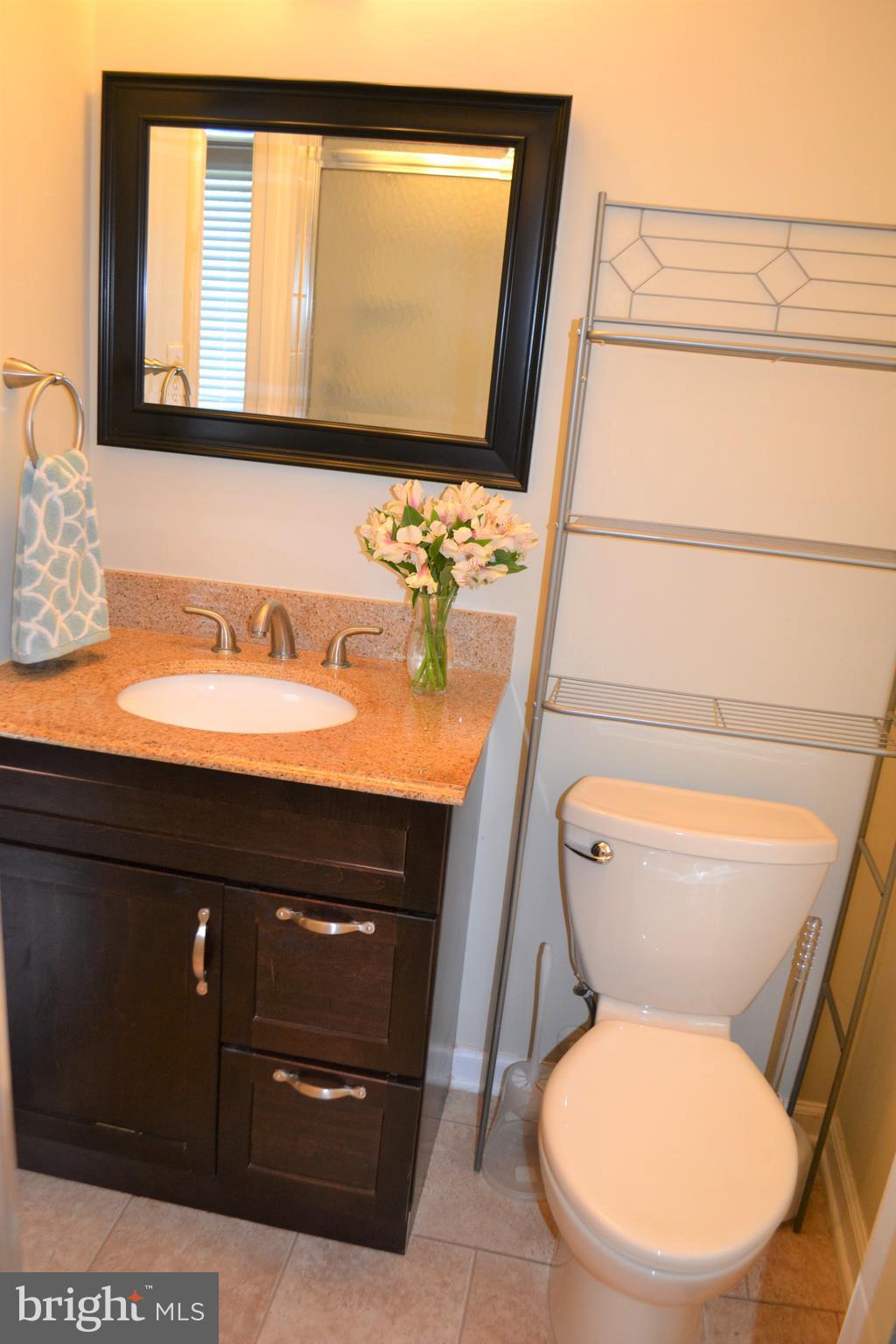 LAKEPOINTE - Residential Lease