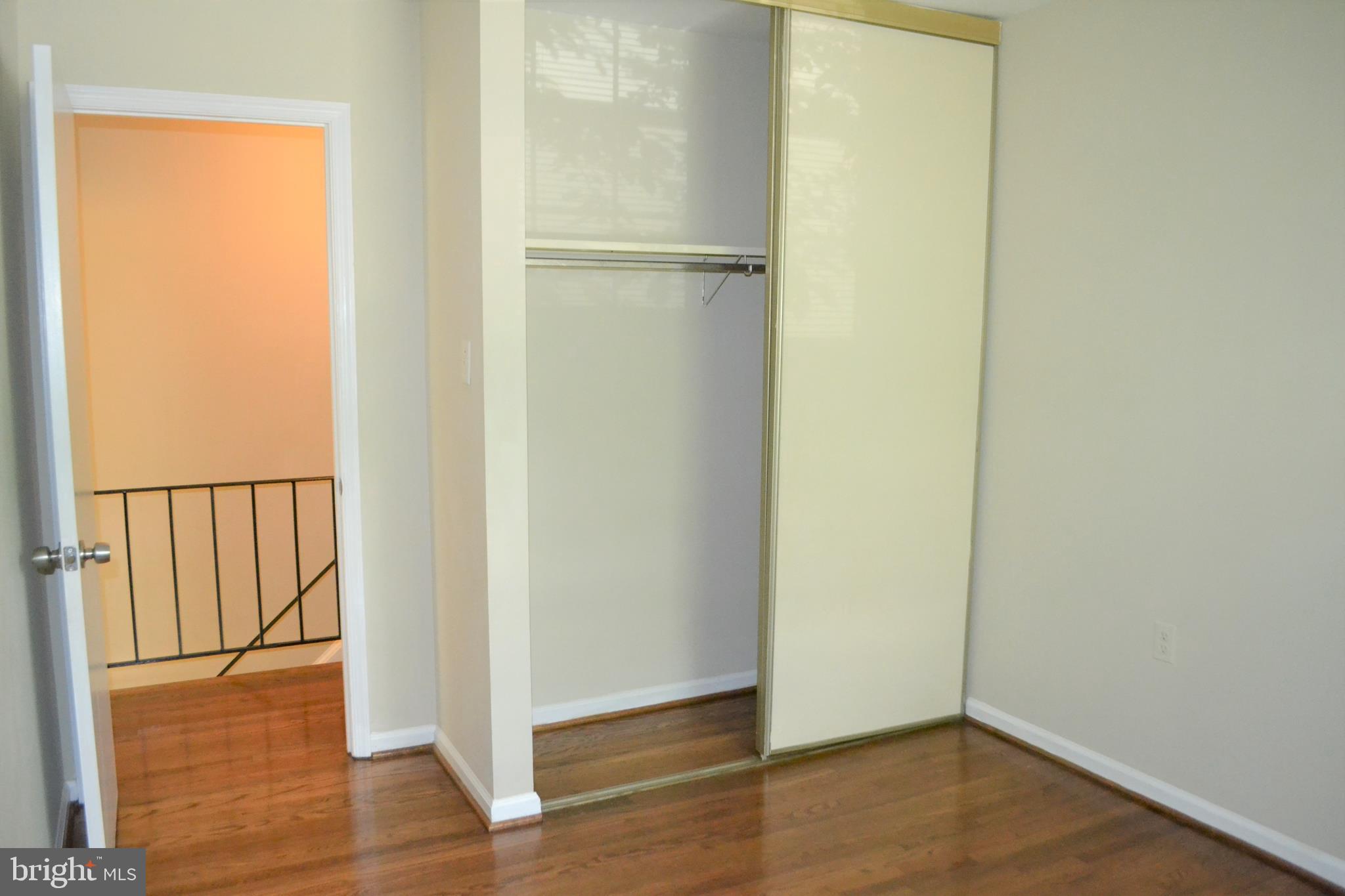 LAKEPOINTE - Residential Lease