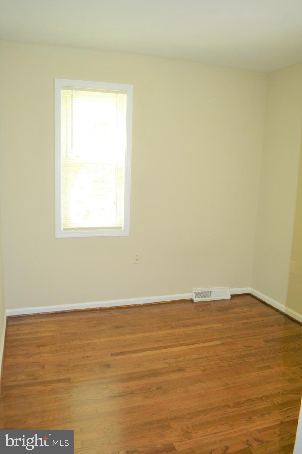 LAKEPOINTE - Residential Lease