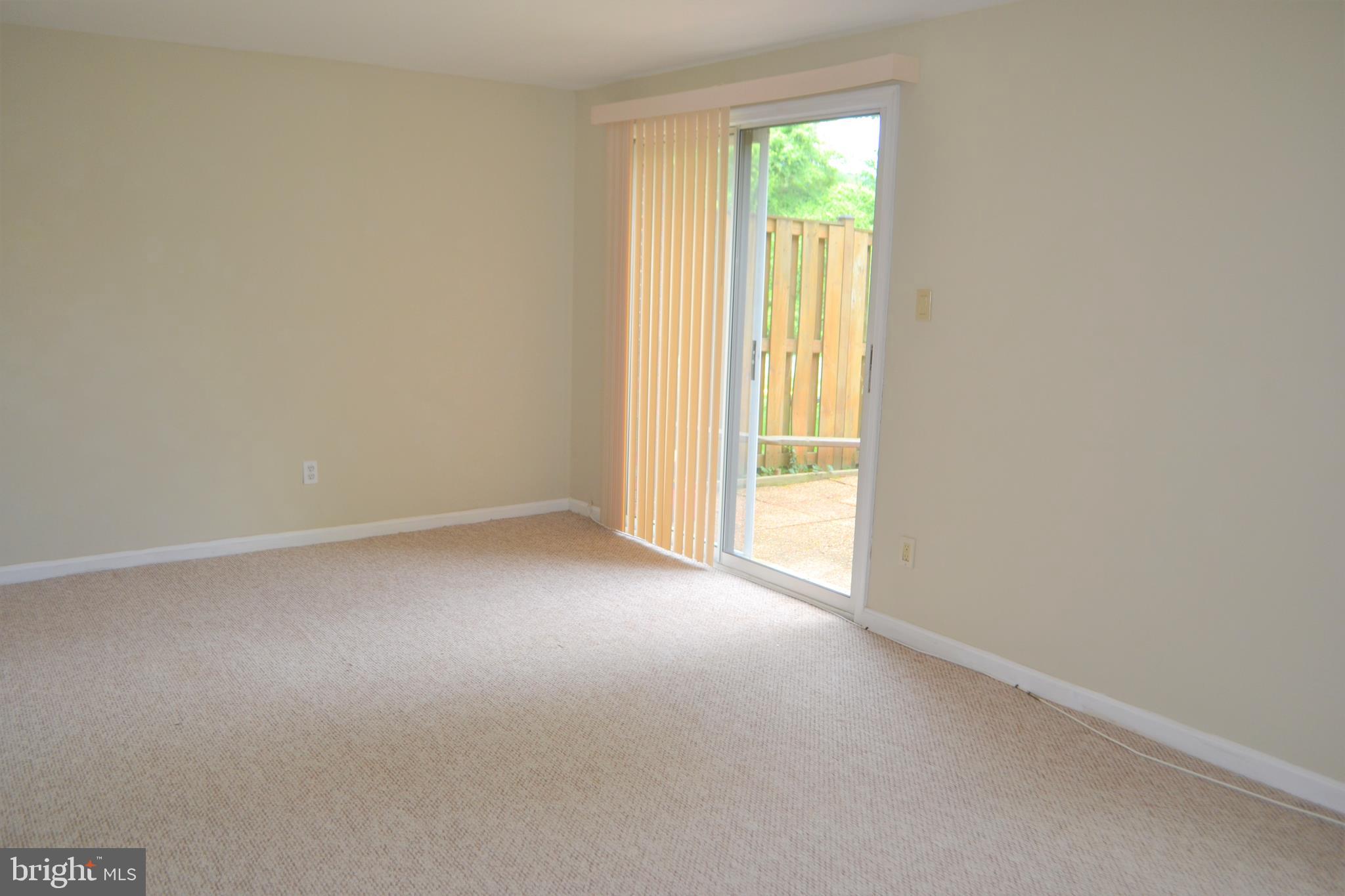 LAKEPOINTE - Residential Lease