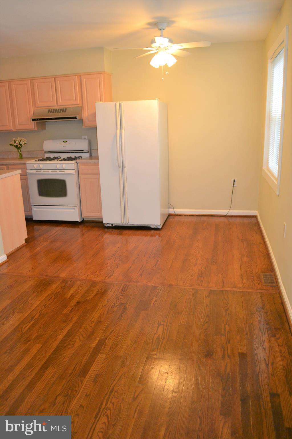 LAKEPOINTE - Residential Lease