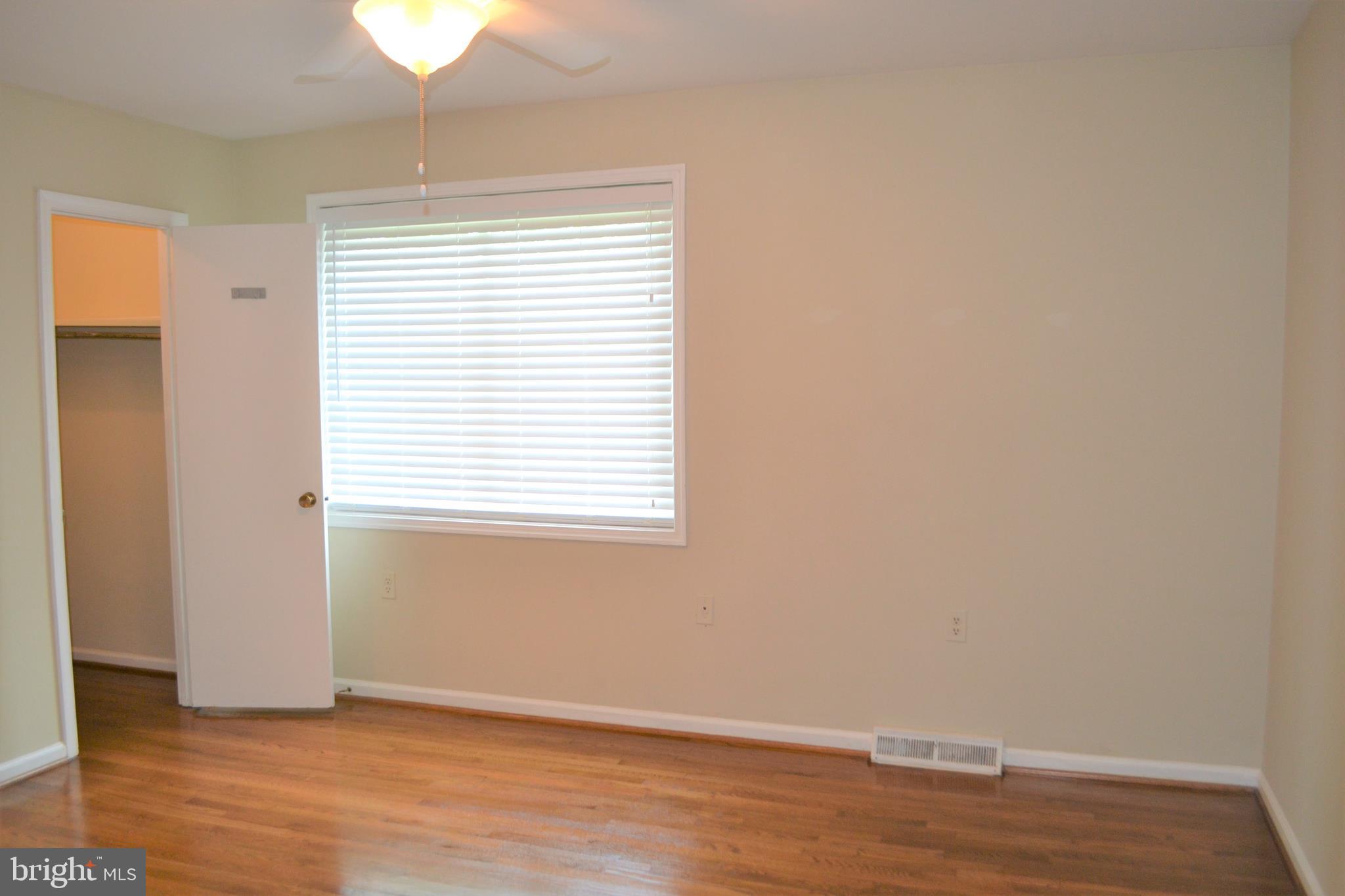 LAKEPOINTE - Residential Lease