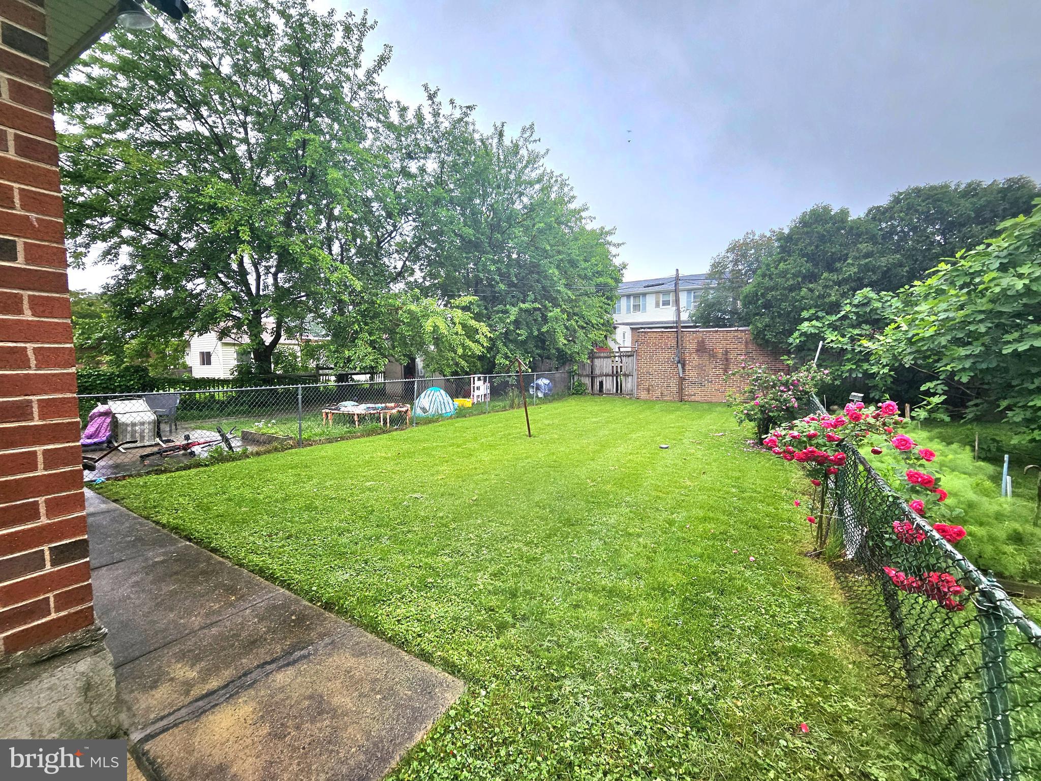 PHILADELPHIA (NORTHEAST) - Residential