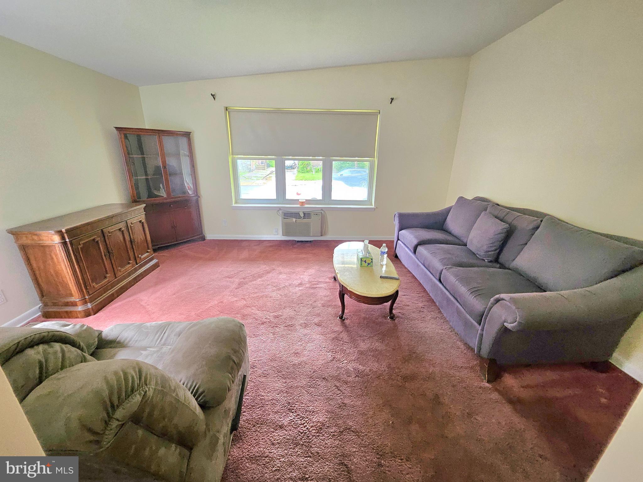PHILADELPHIA (NORTHEAST) - Residential