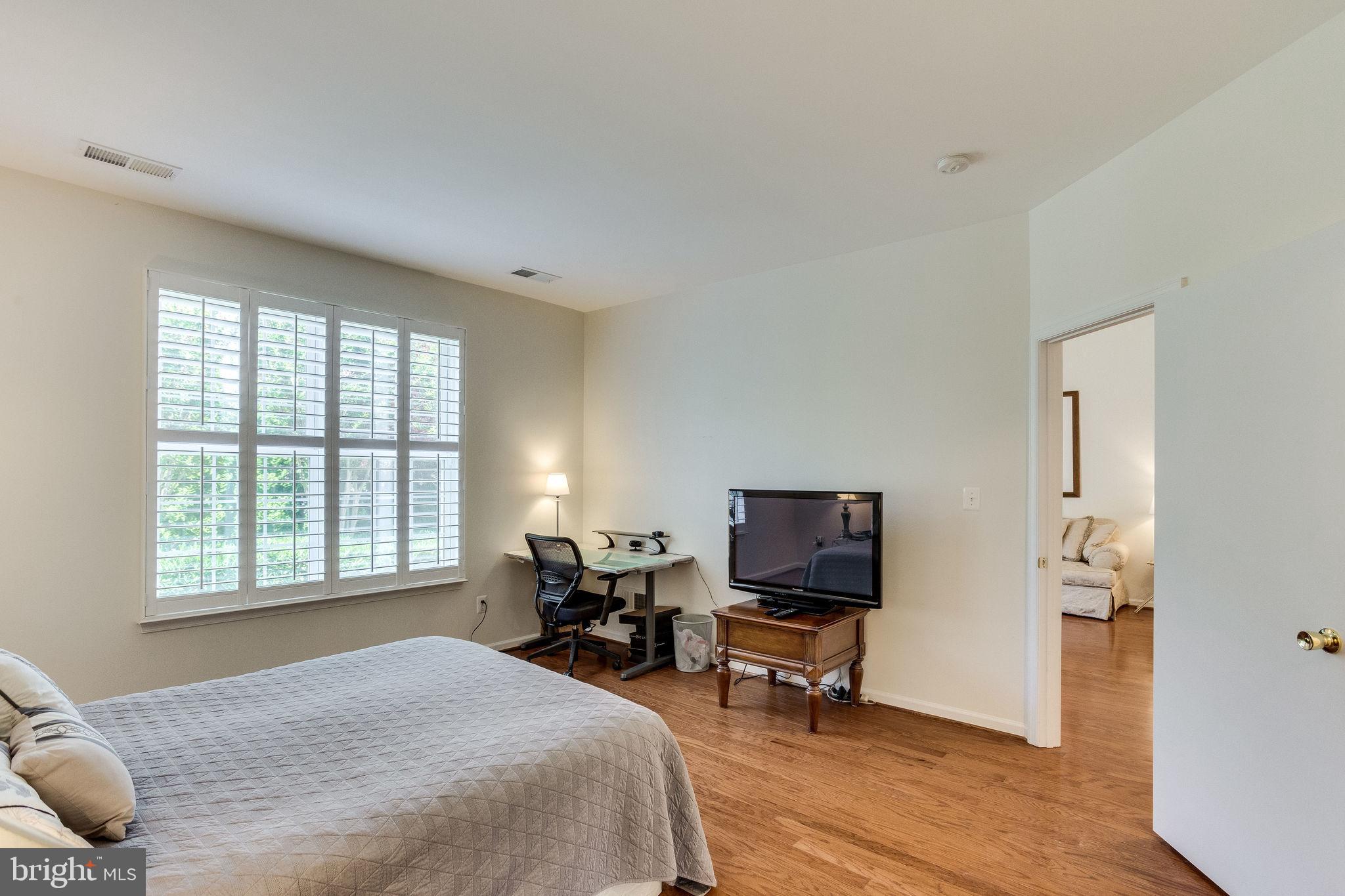 POTOMAC GREEN - Residential Lease