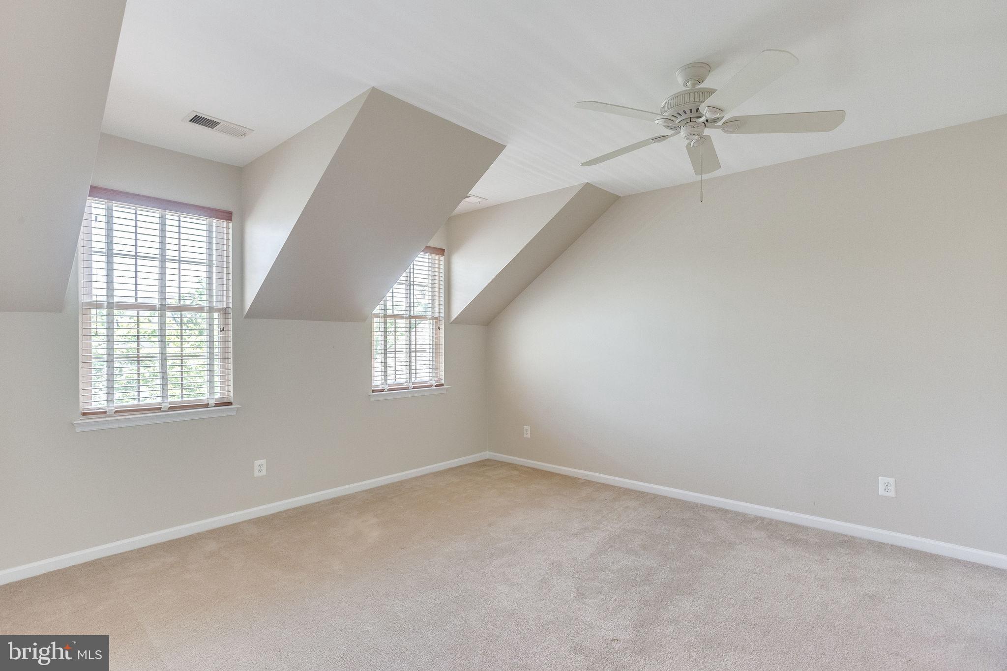 POTOMAC GREEN - Residential Lease