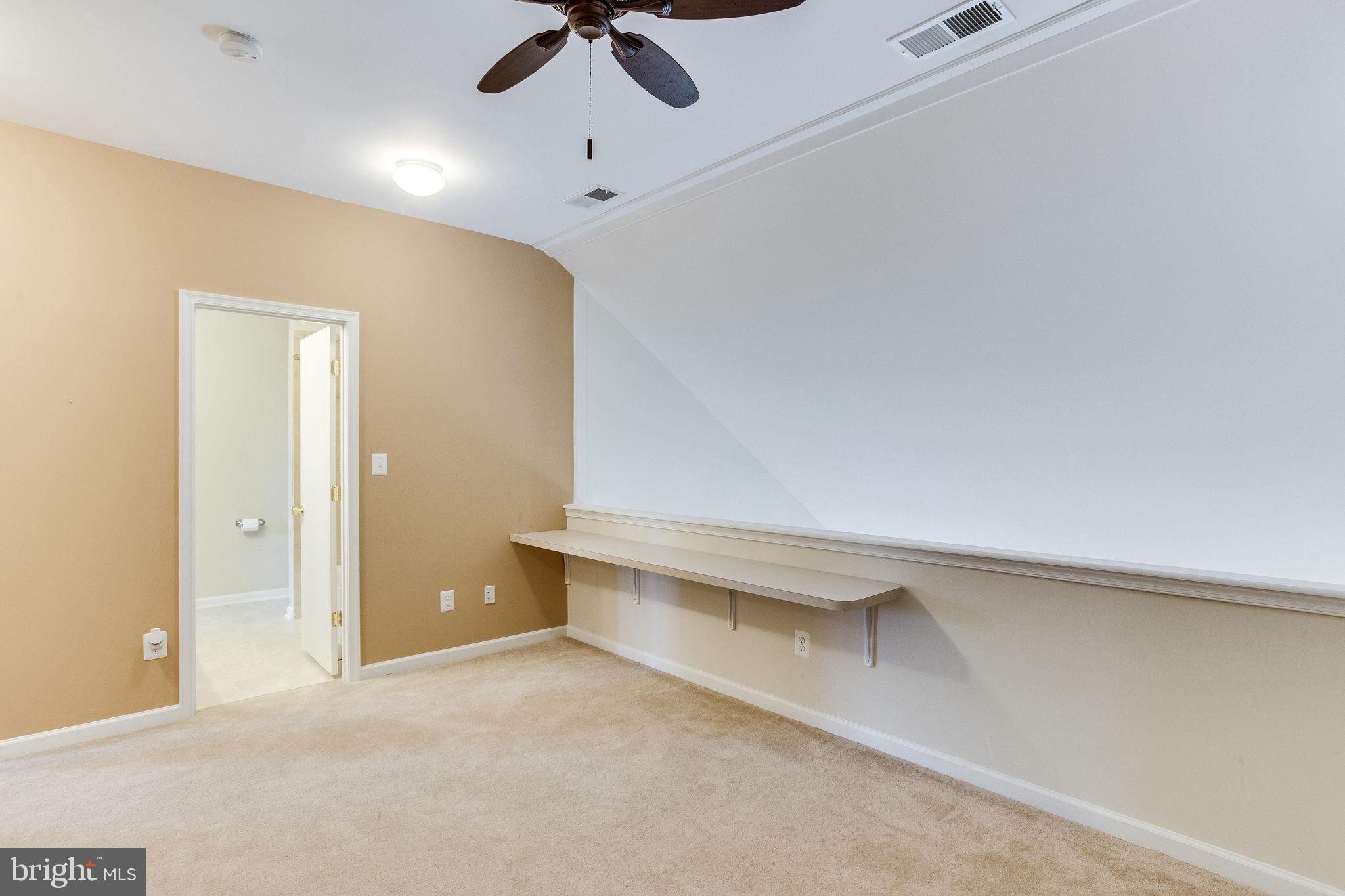 POTOMAC GREEN - Residential Lease