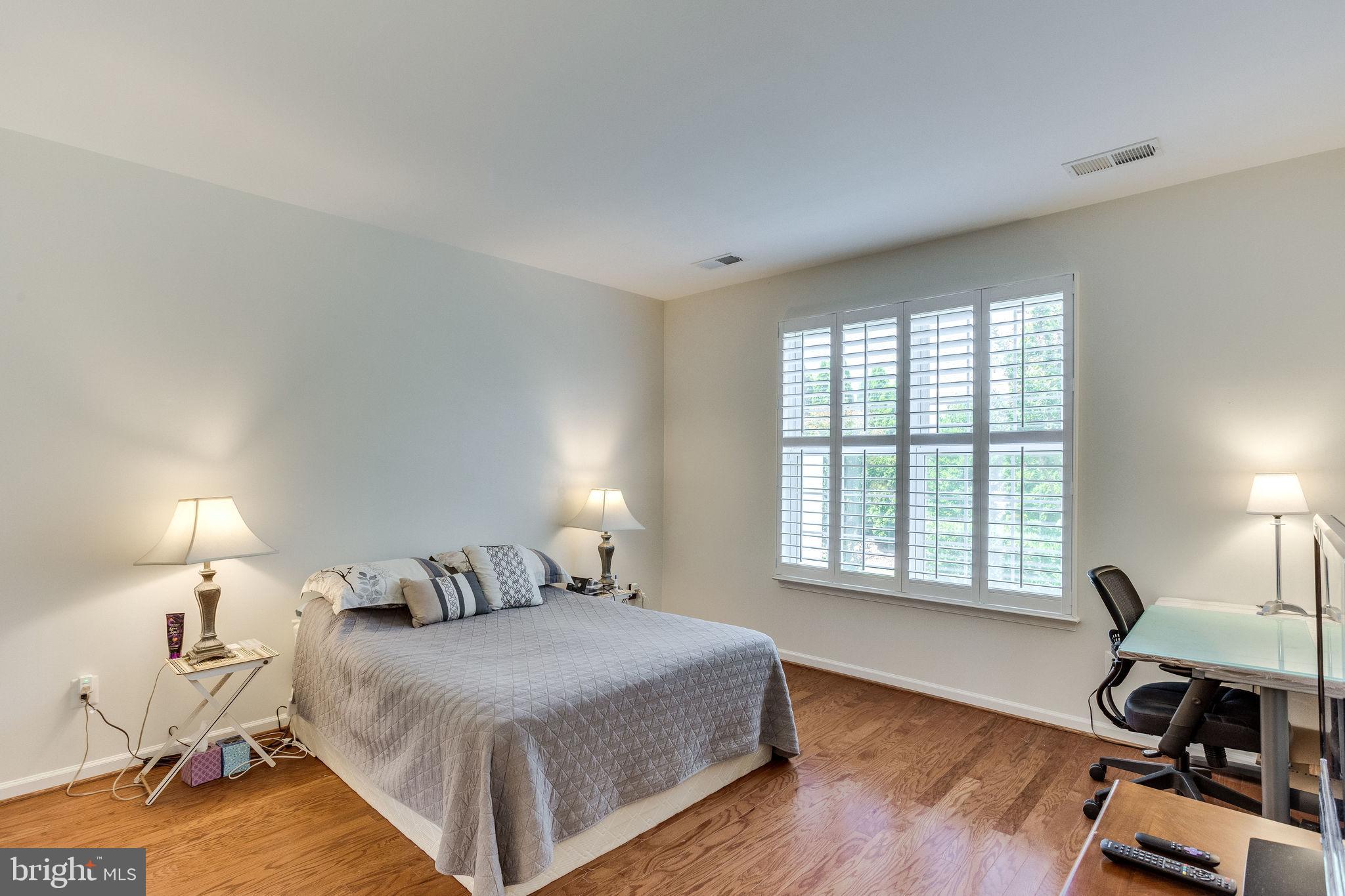 POTOMAC GREEN - Residential Lease