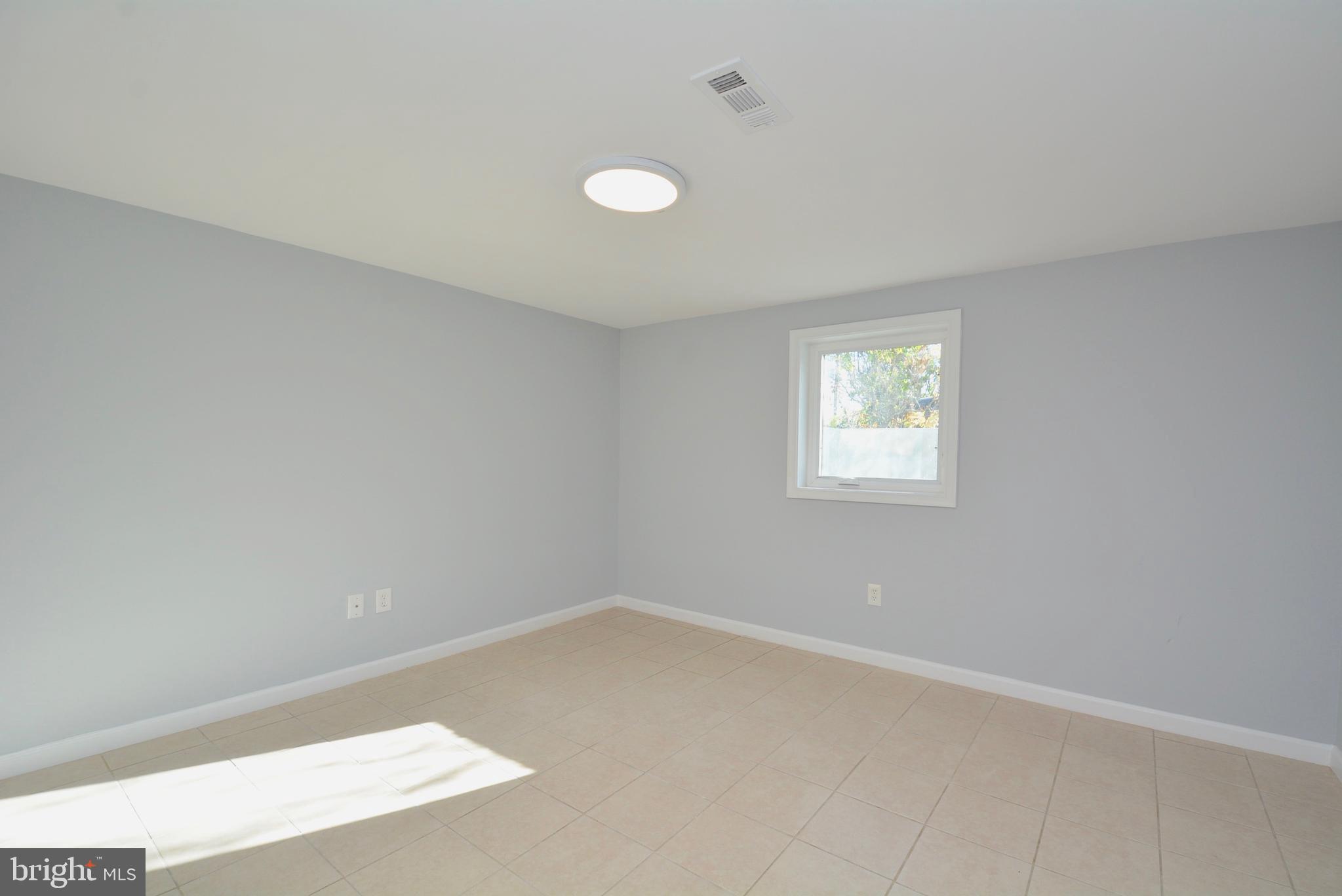 FOREST HEIGHTS - Residential