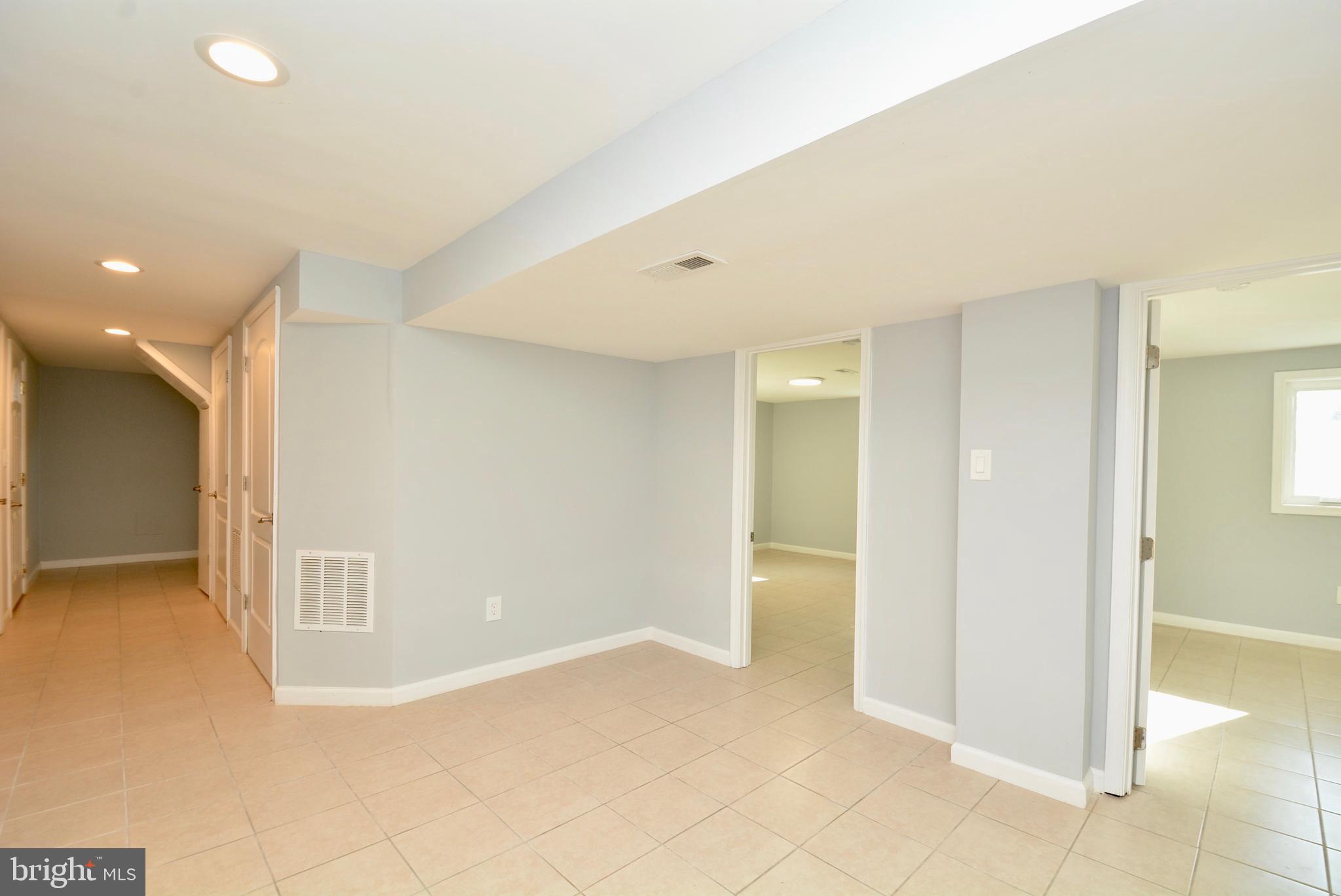 FOREST HEIGHTS - Residential