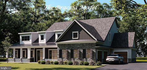 12 CENTER RD UPPER BLACK EDDY PA 18972