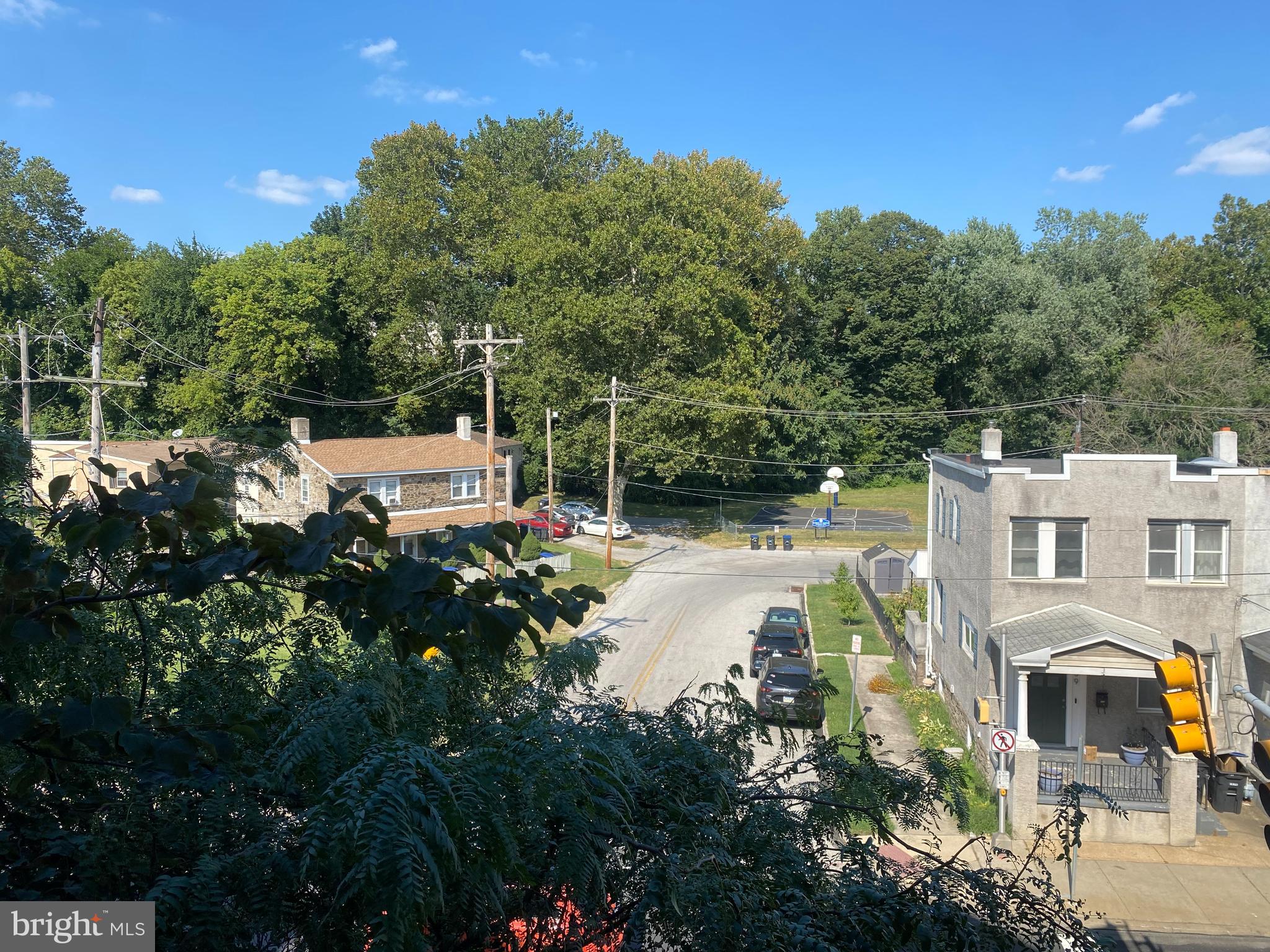 THE GRANDE AT RIVERVIEW - Residential Lease