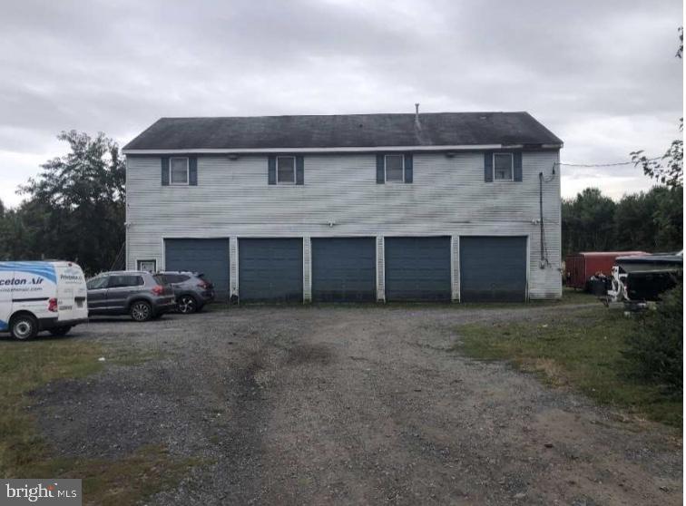 33 ALLENS ROAD