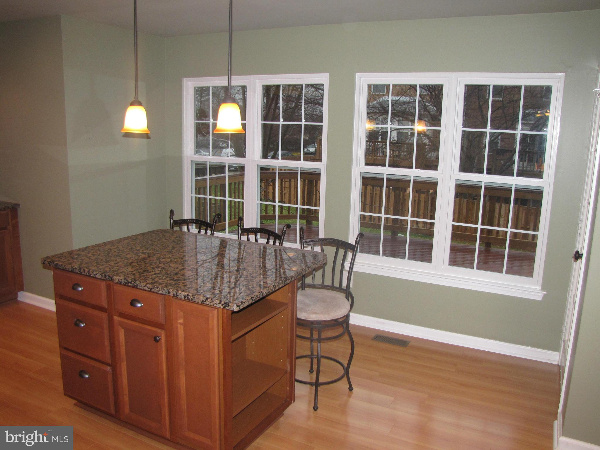 MIRROR RIDGE - Residential Lease