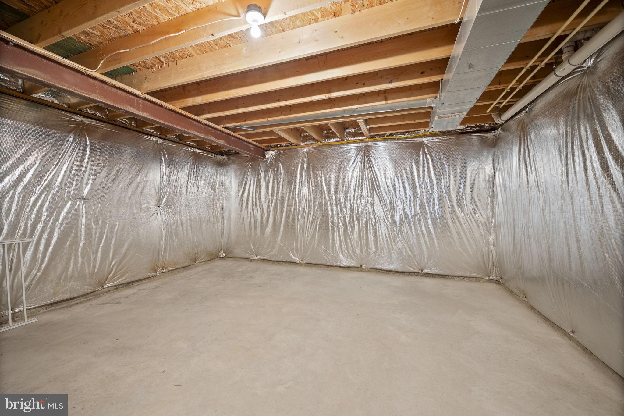 CROSSROADS - Residential