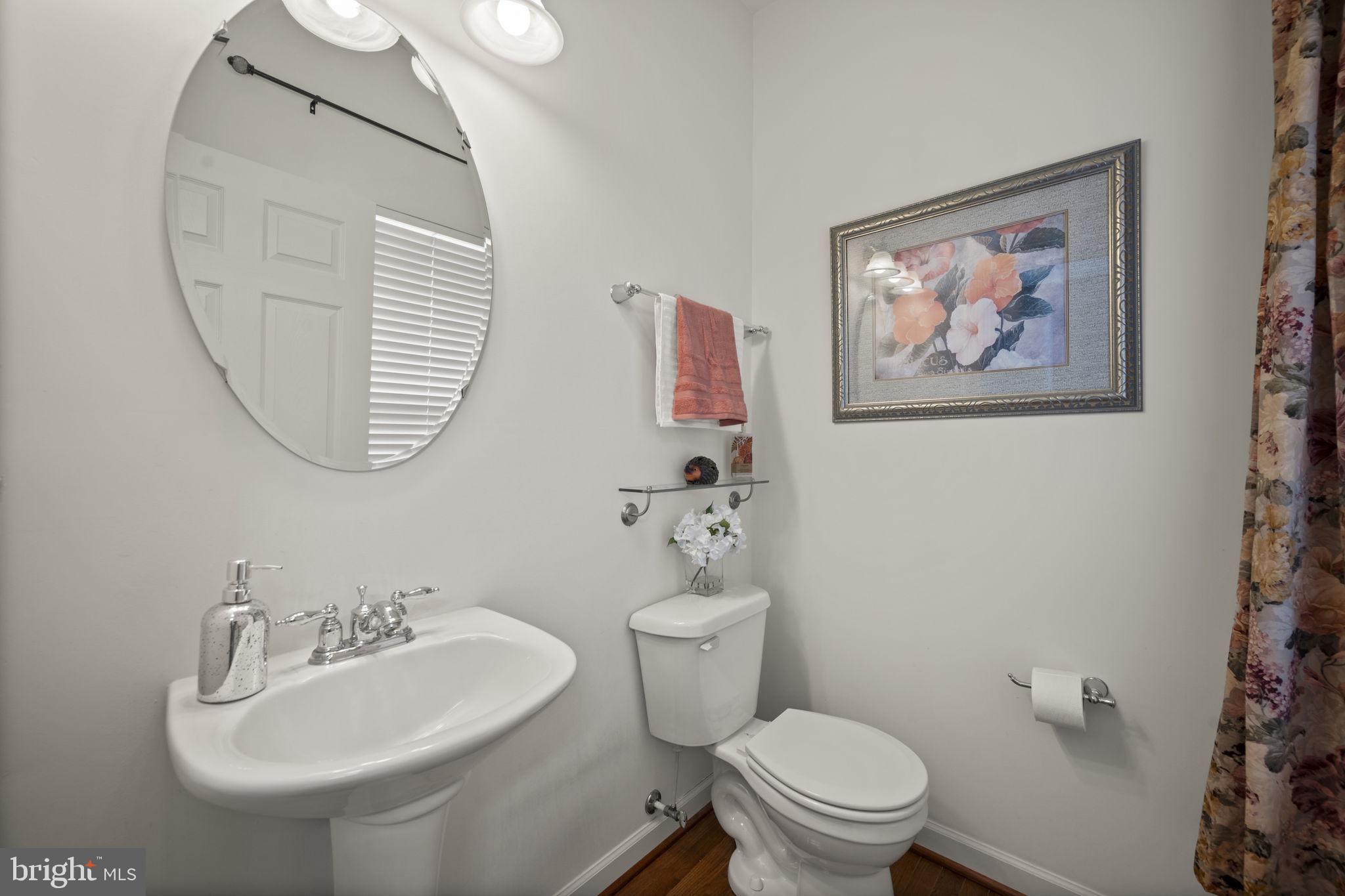 CROSSROADS - Residential