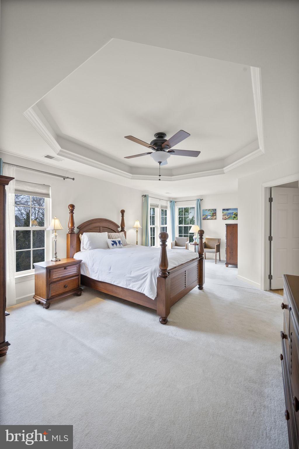 CROSSROADS - Residential