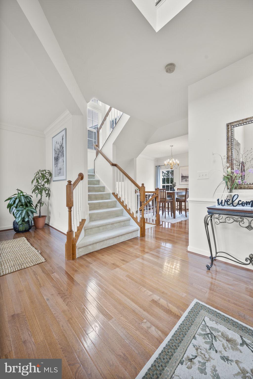 CROSSROADS - Residential