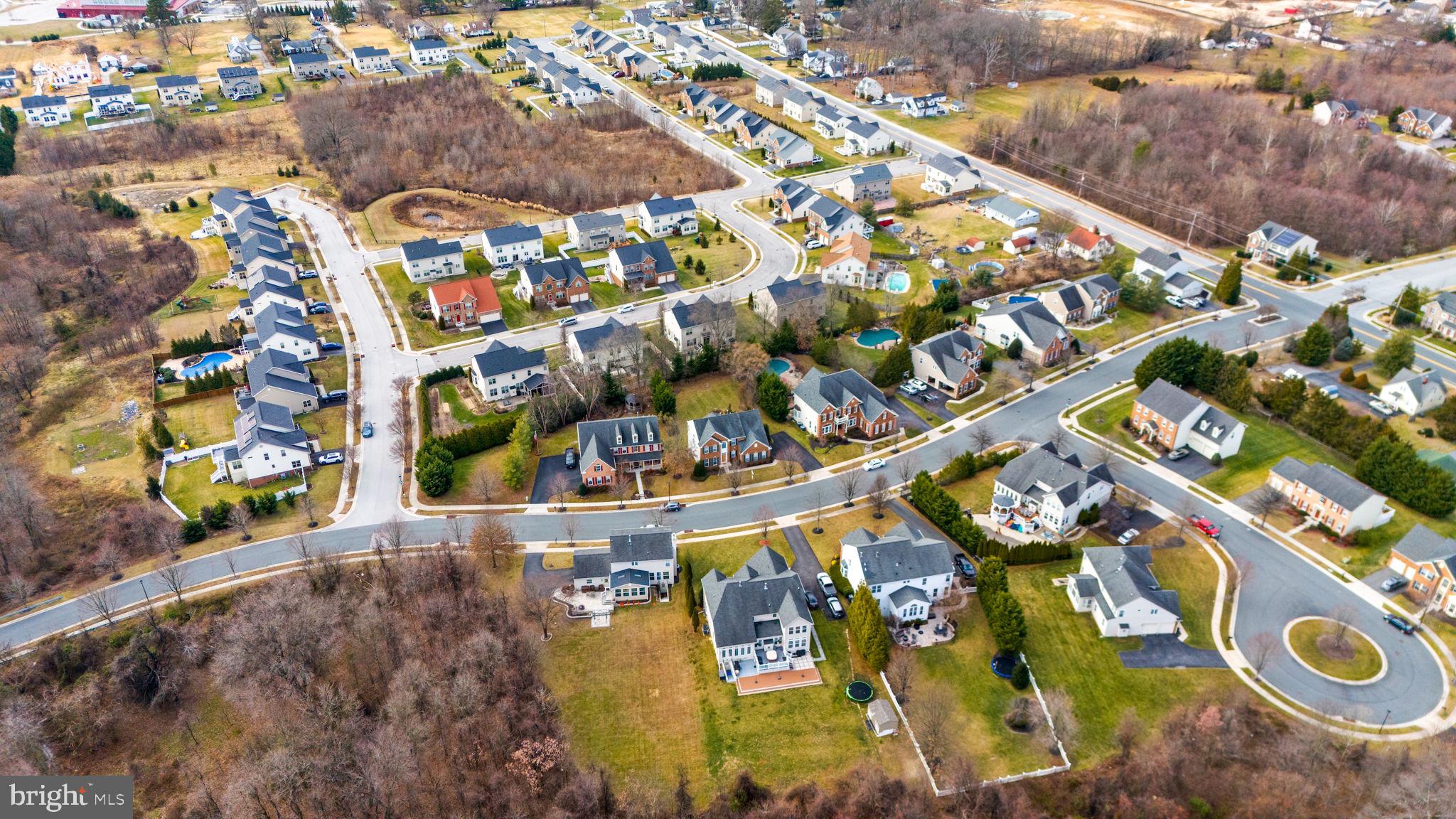 CROSSROADS - Residential