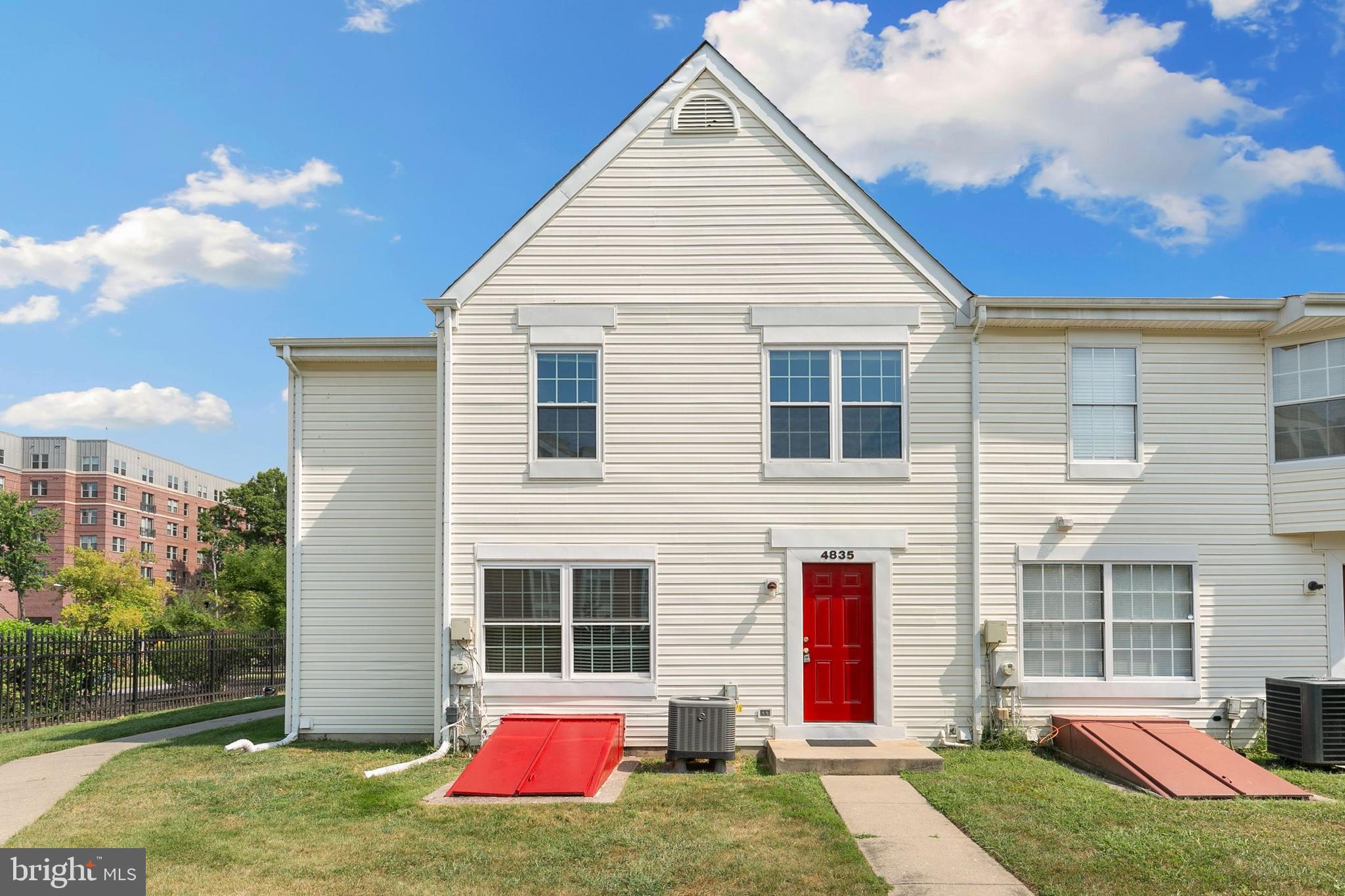 LAKELAND PARK - Residential