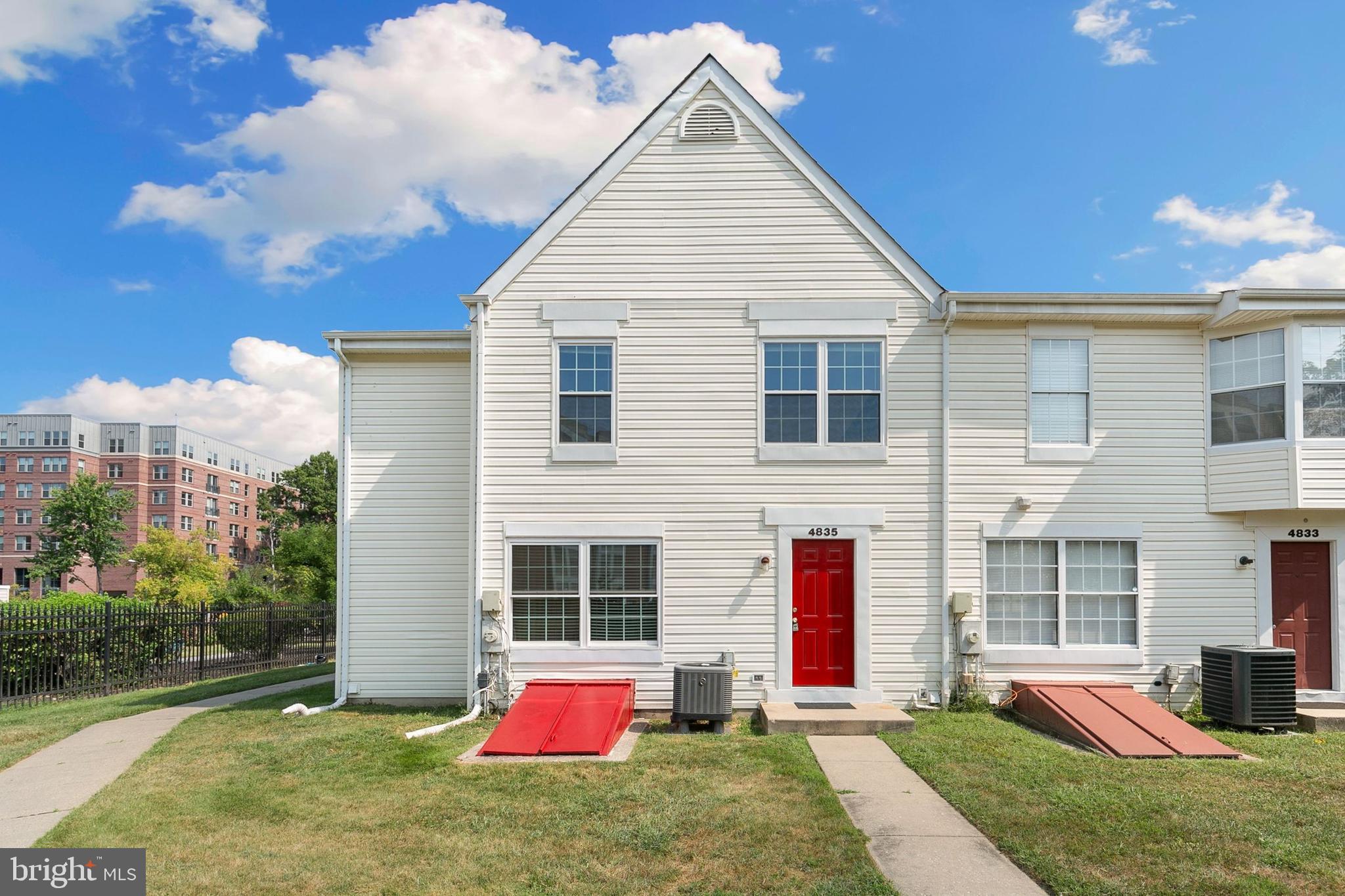 LAKELAND PARK - Residential