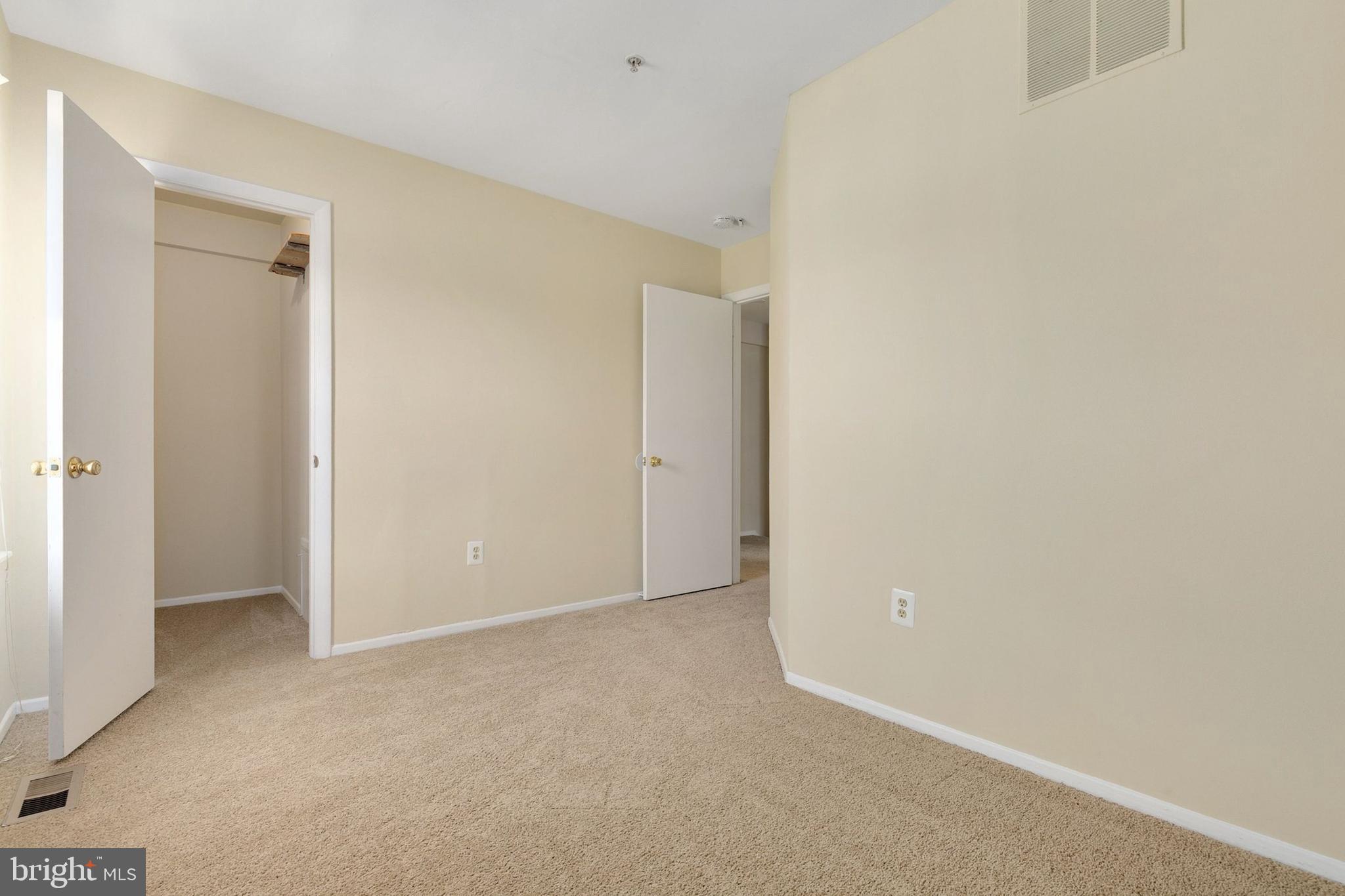 LAKELAND PARK - Residential