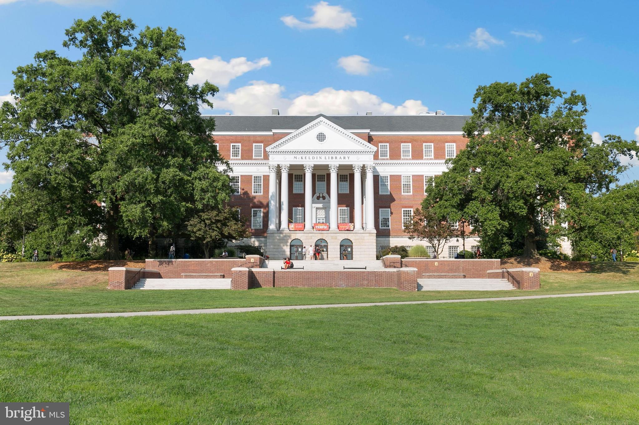 LAKELAND PARK - Residential