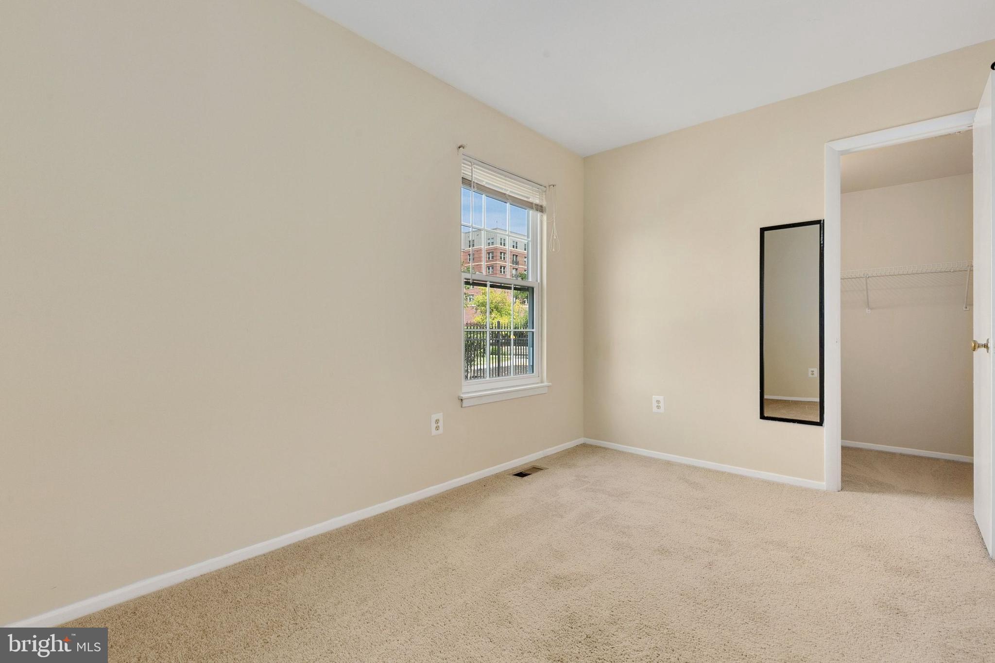 LAKELAND PARK - Residential