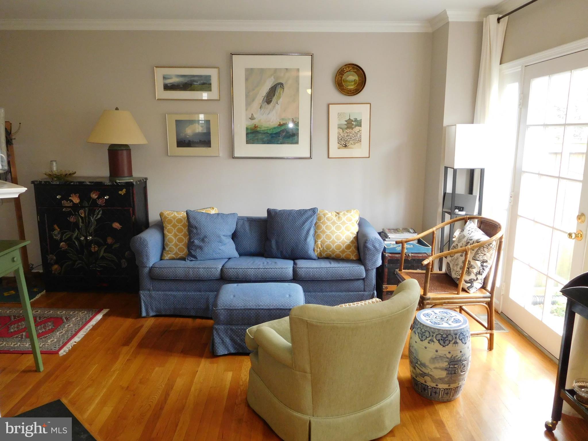 KING HENRY COURT - Residential Lease