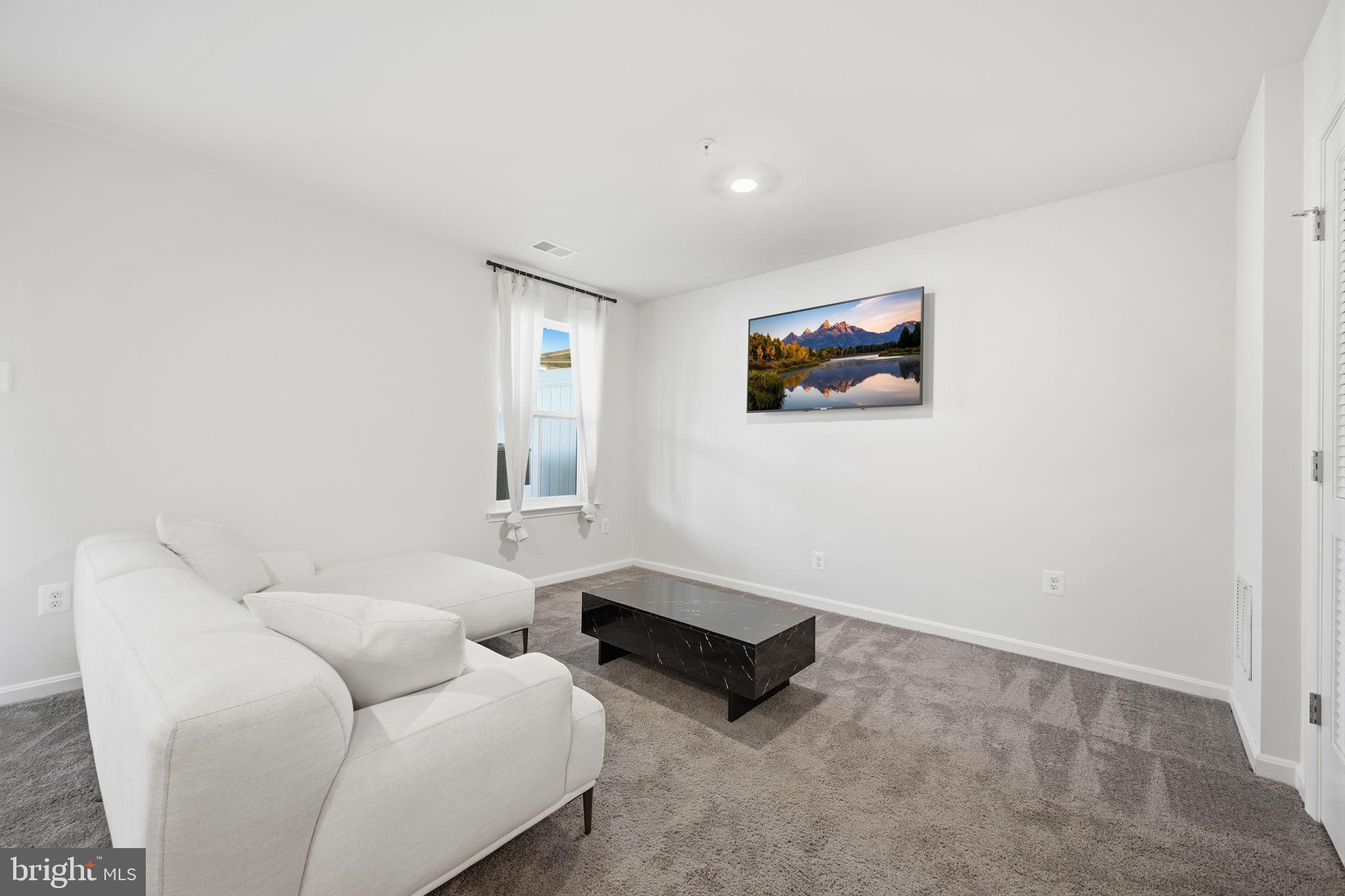 SIGNATURE CLUB - Residential