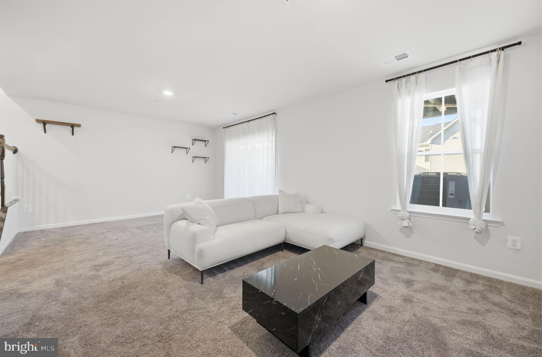 SIGNATURE CLUB - Residential