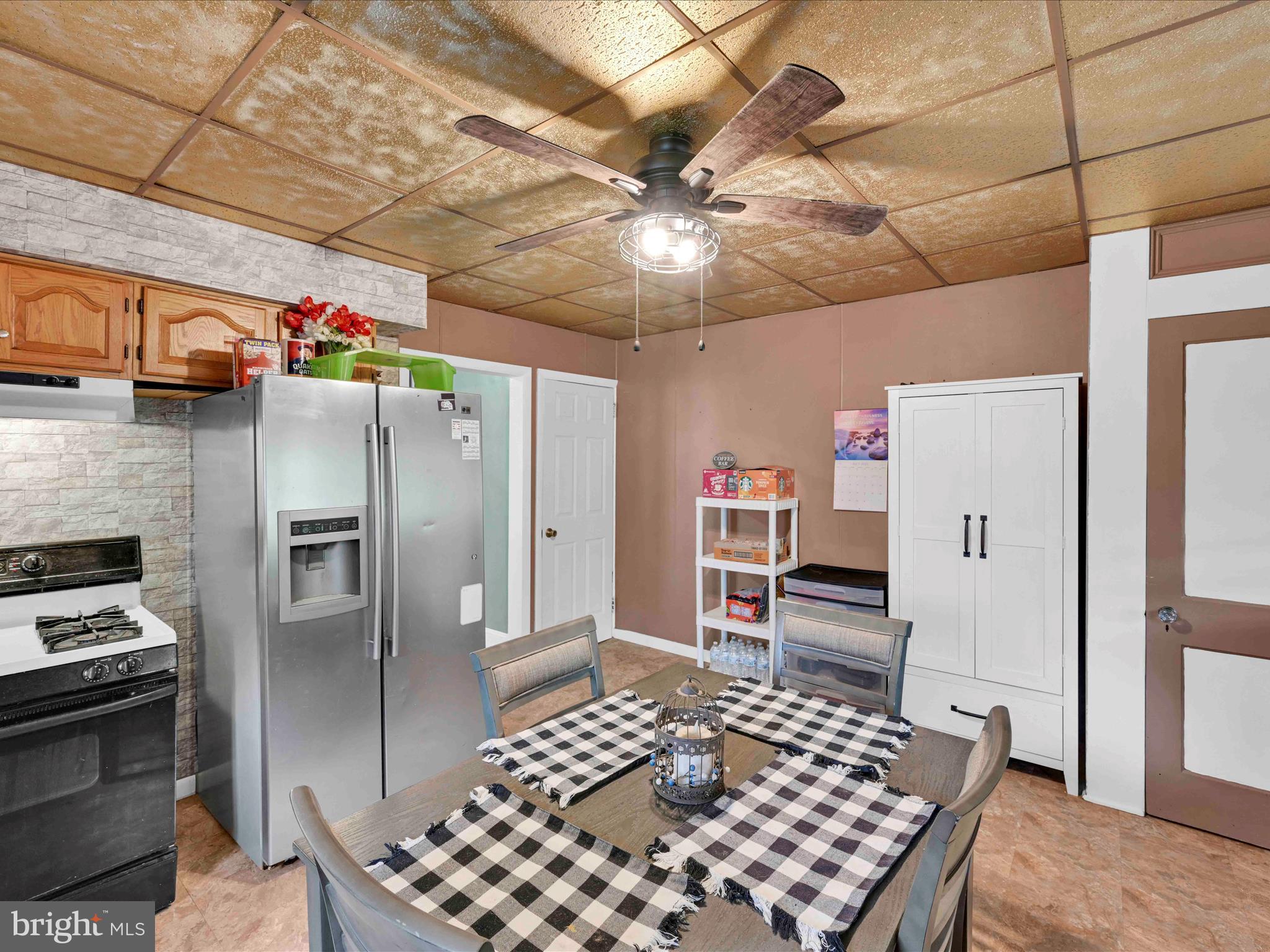 POTTSVILLE - Residential