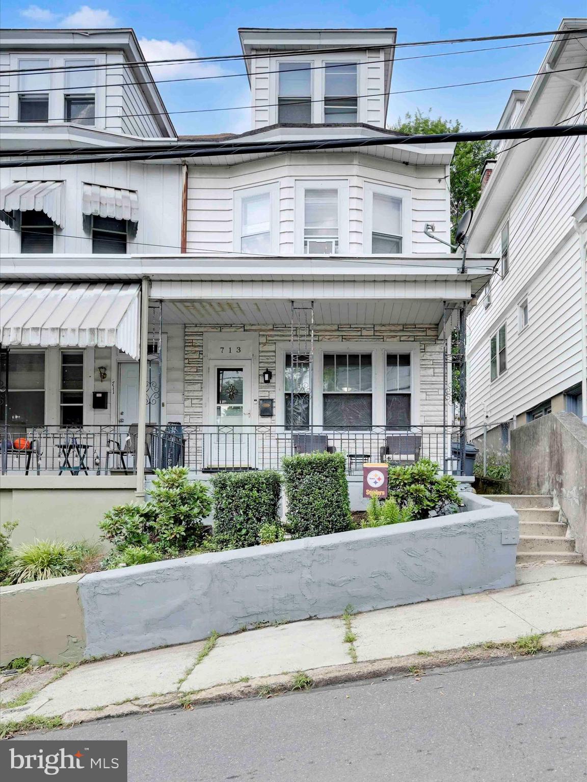 POTTSVILLE - Residential