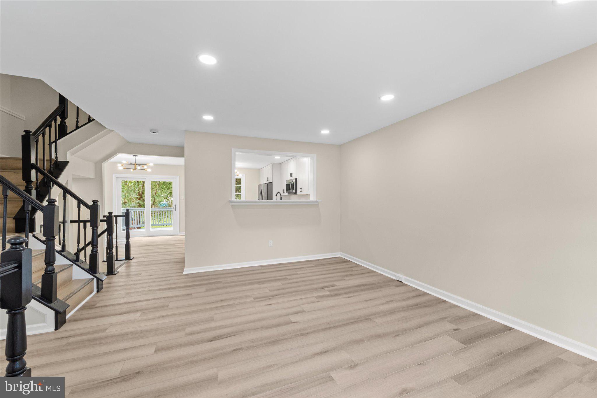 FOX CREEK - Residential