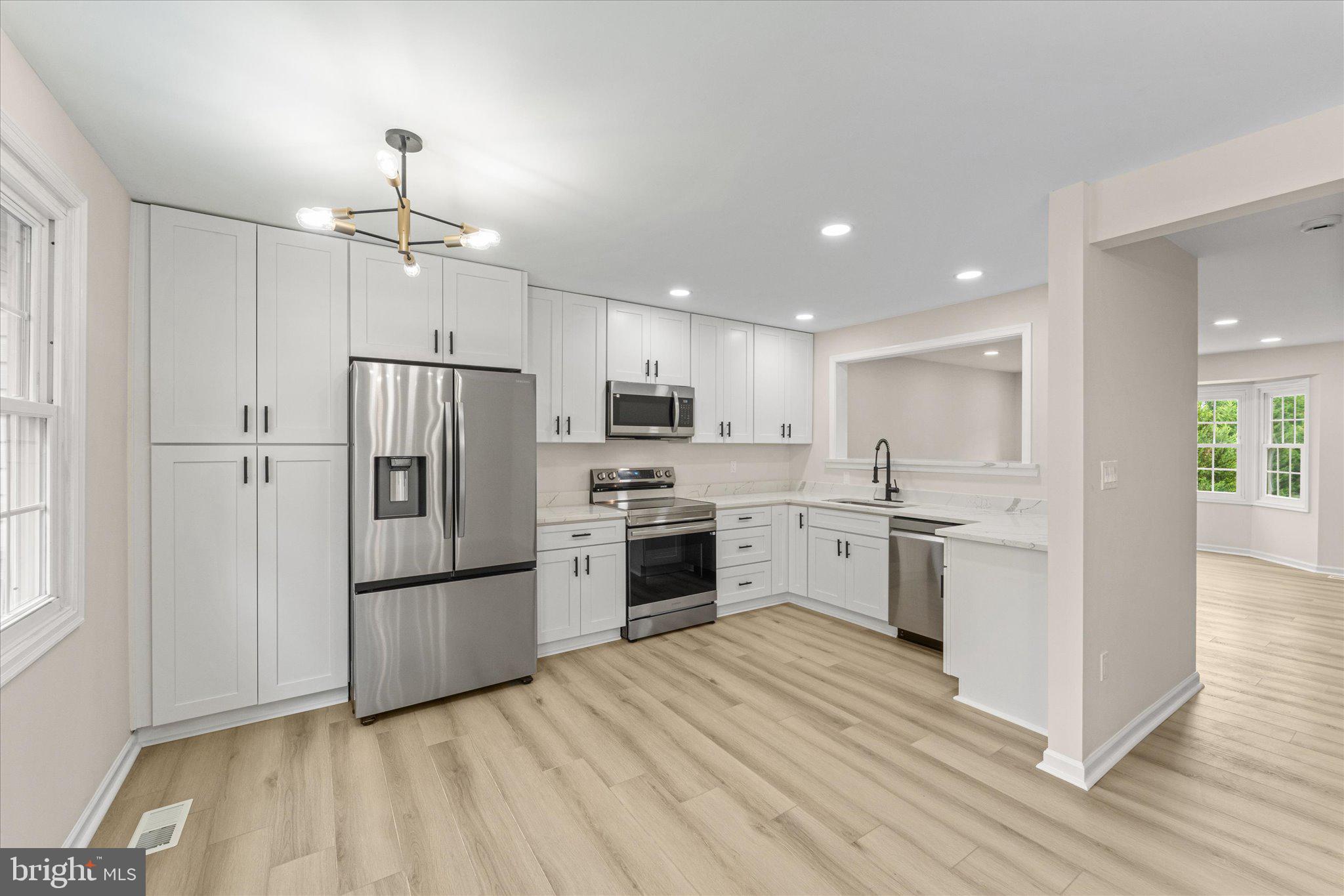 FOX CREEK - Residential