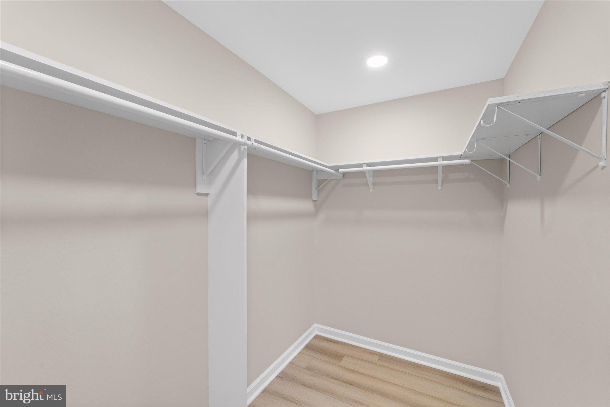 FOX CREEK - Residential