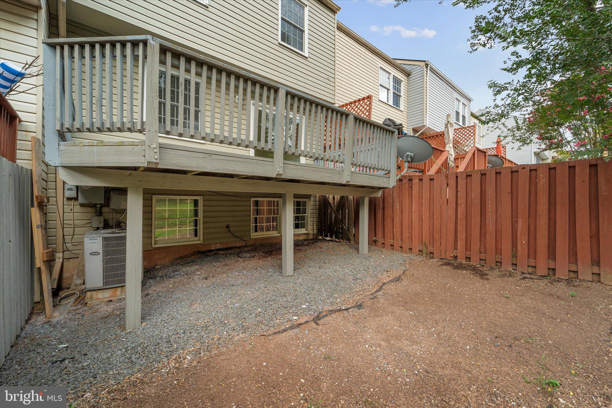 FOX CREEK - Residential