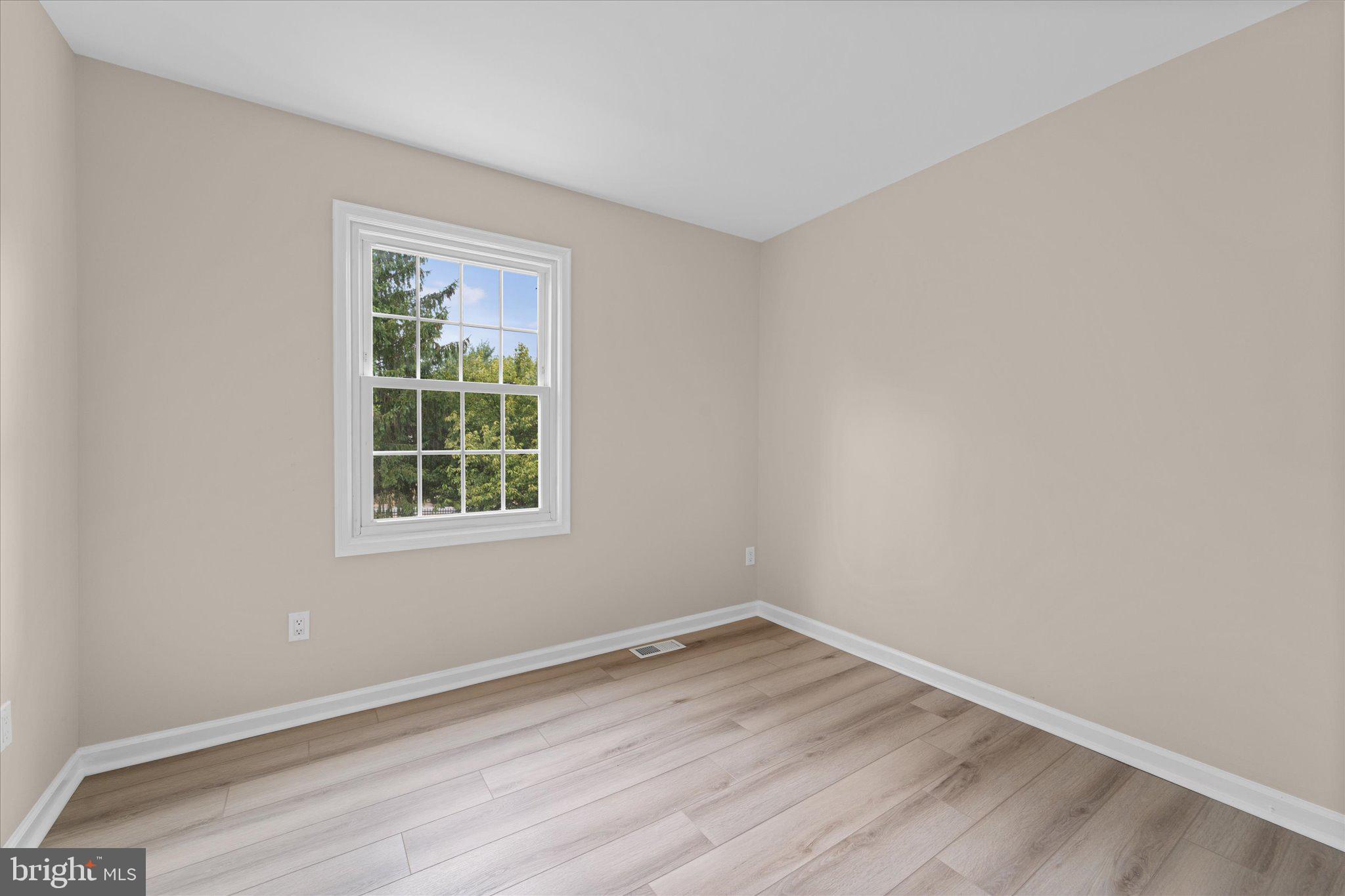 FOX CREEK - Residential