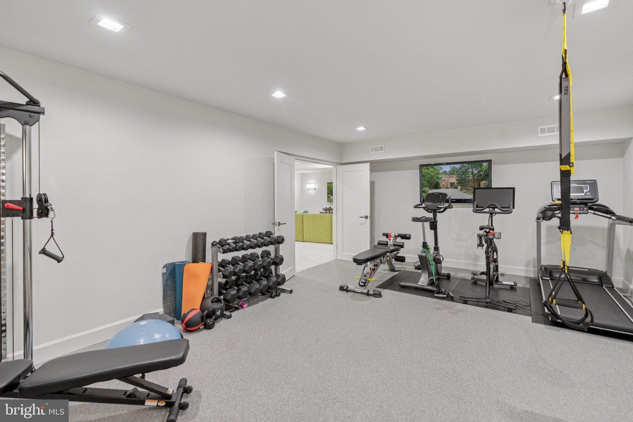 AVENEL - Residential