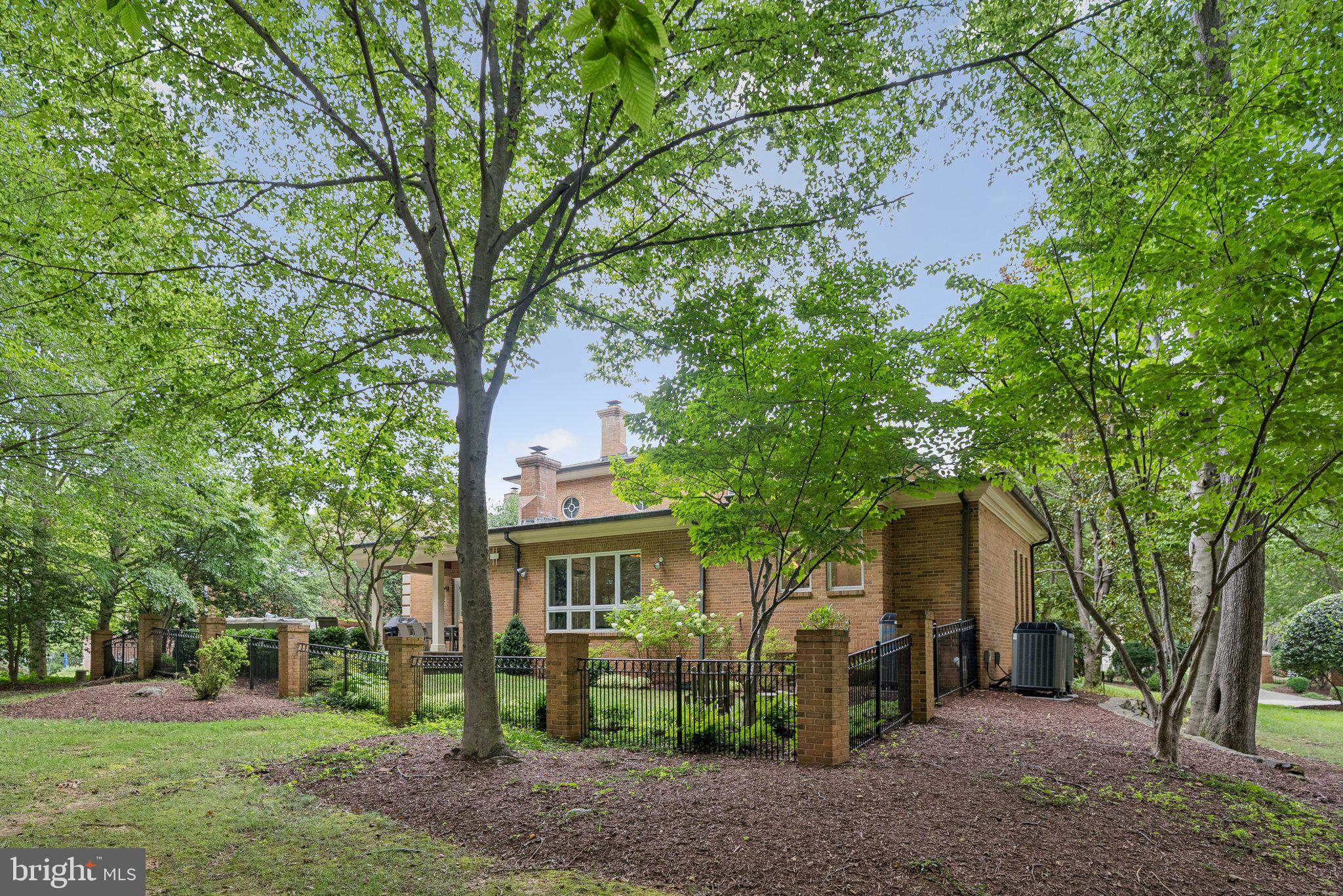 AVENEL - Residential