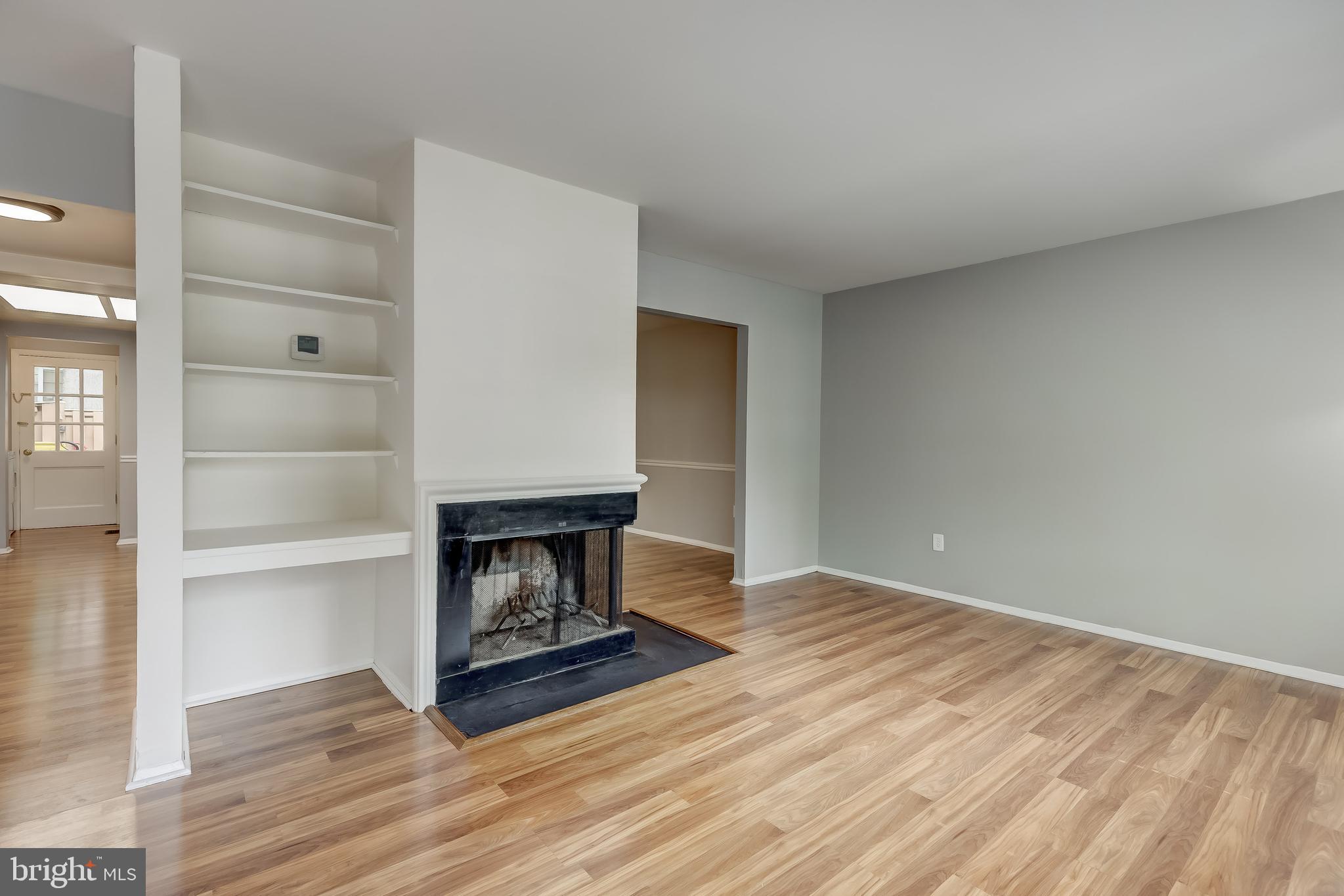 CROFTON TOWNE/PARK - Residential