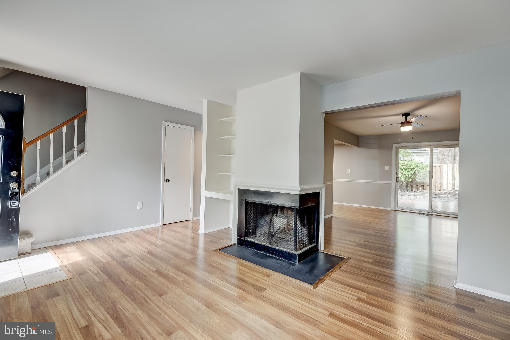 CROFTON TOWNE/PARK - Residential