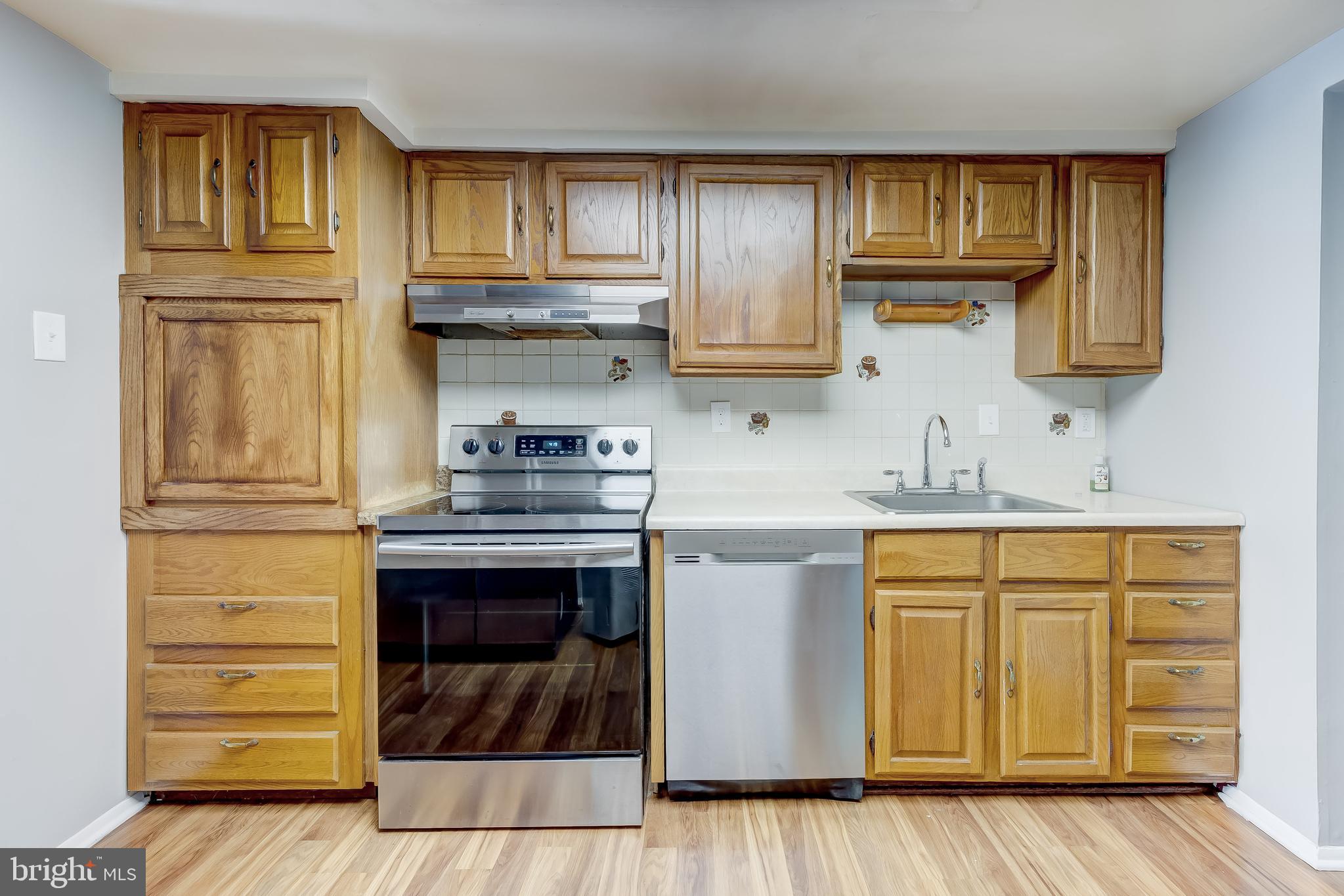 CROFTON TOWNE/PARK - Residential