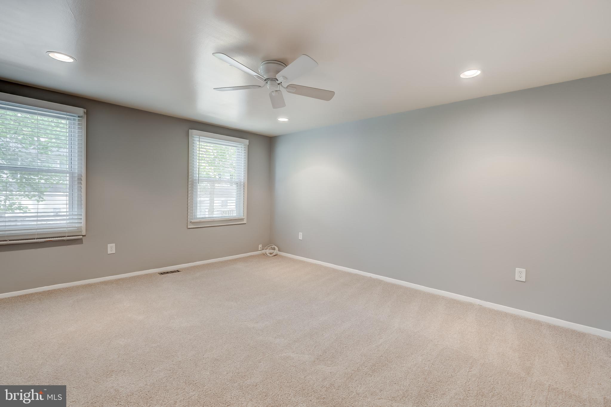 CROFTON TOWNE/PARK - Residential