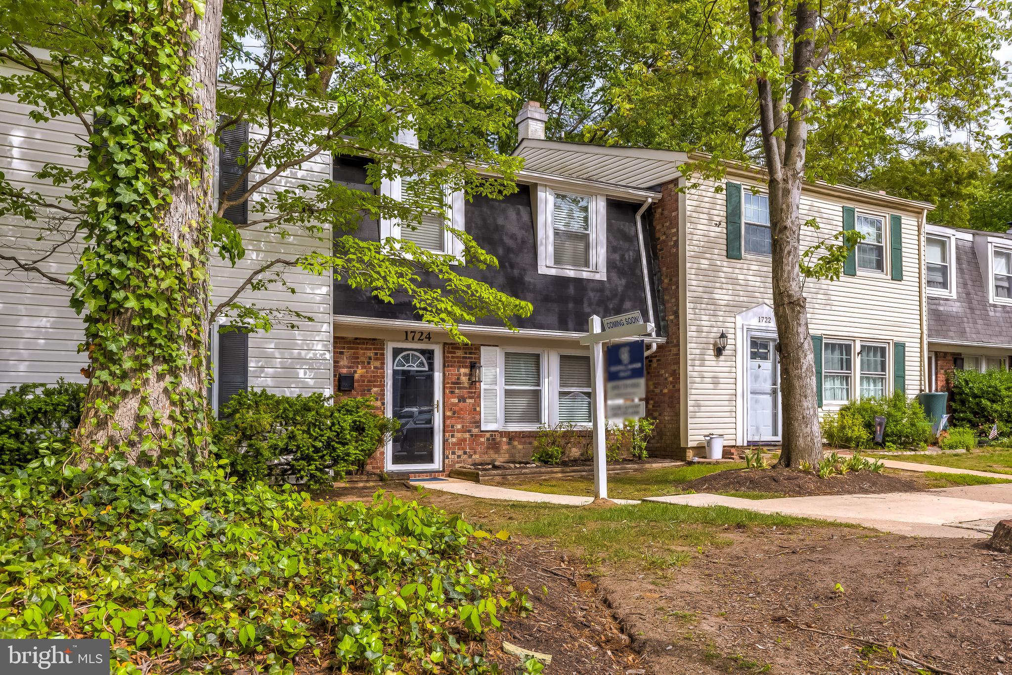 CROFTON TOWNE/PARK - Residential