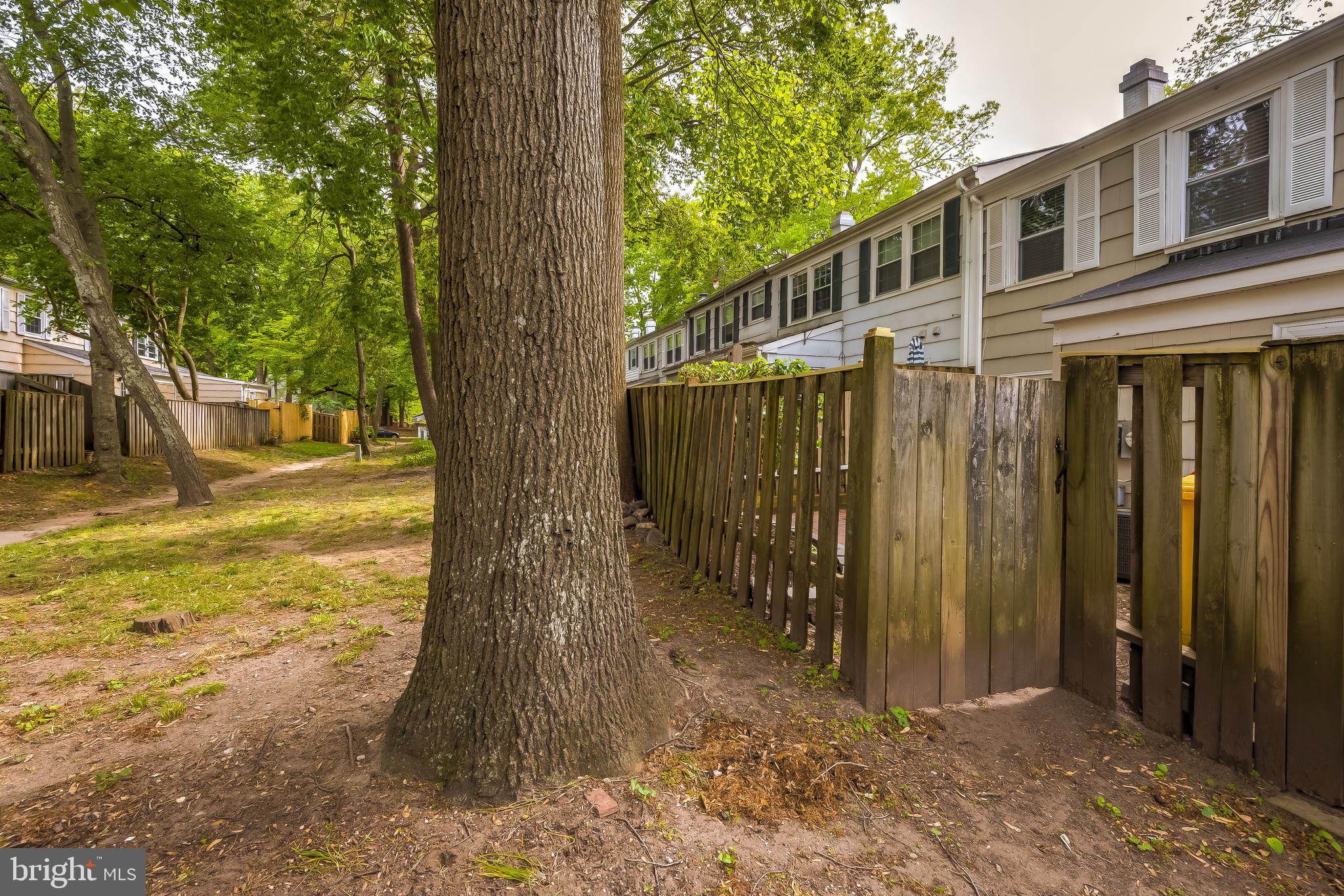 CROFTON TOWNE/PARK - Residential