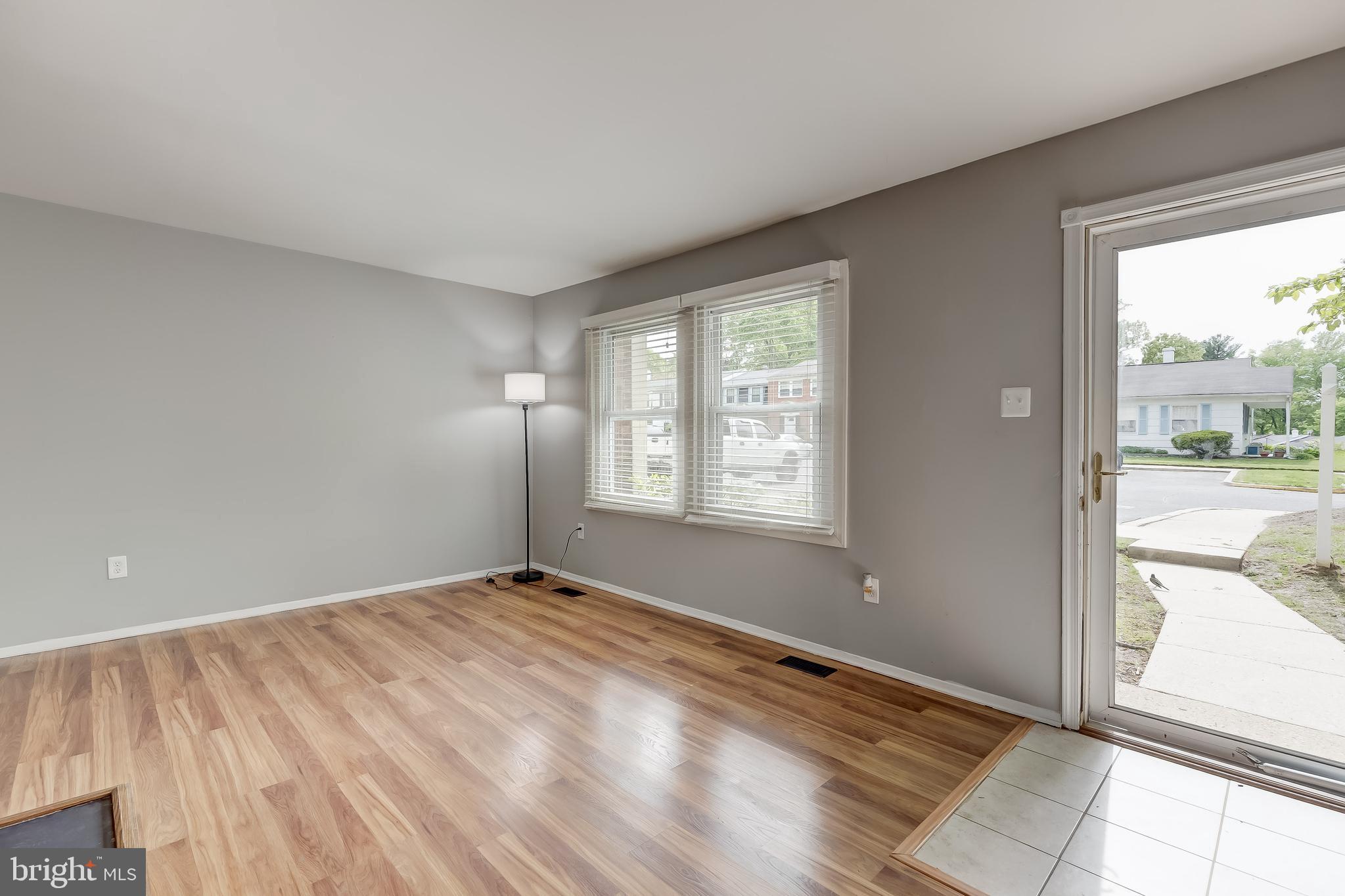 CROFTON TOWNE/PARK - Residential